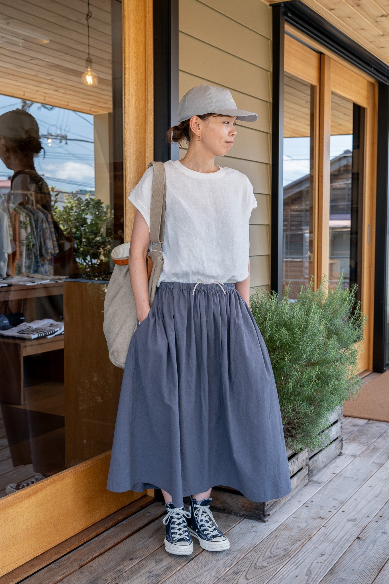 【新作&再入荷のお知らせ】夏にぴったりの新作ボトムや定番パンツ等が入荷しました。