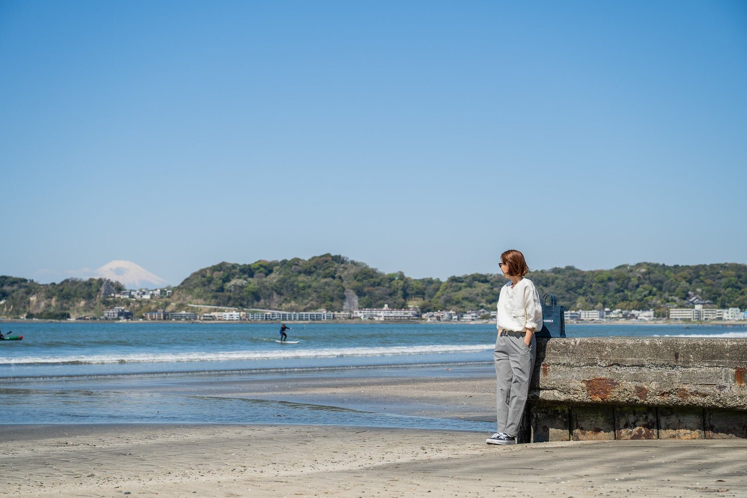 これからの季節にちょうどいい、軽やかな日常着