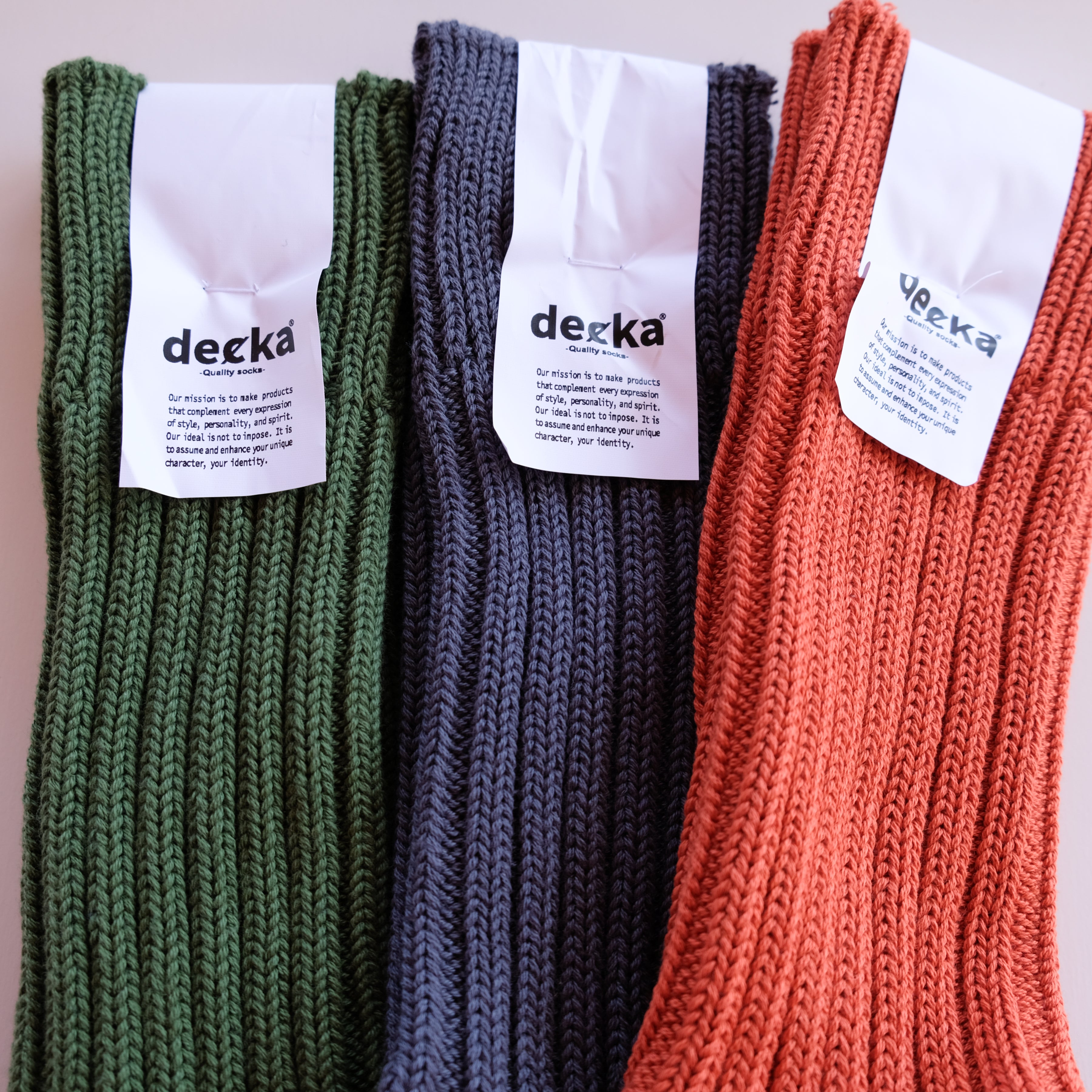 【decka】Cased Heavyweight Plain Socks