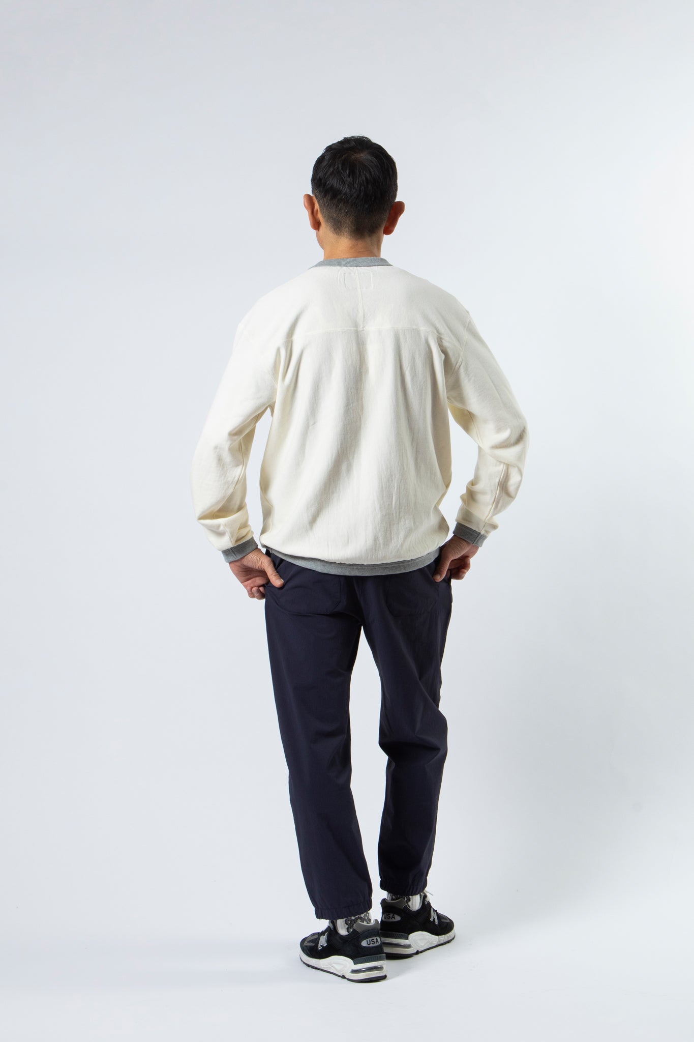 174cm / OFF / M