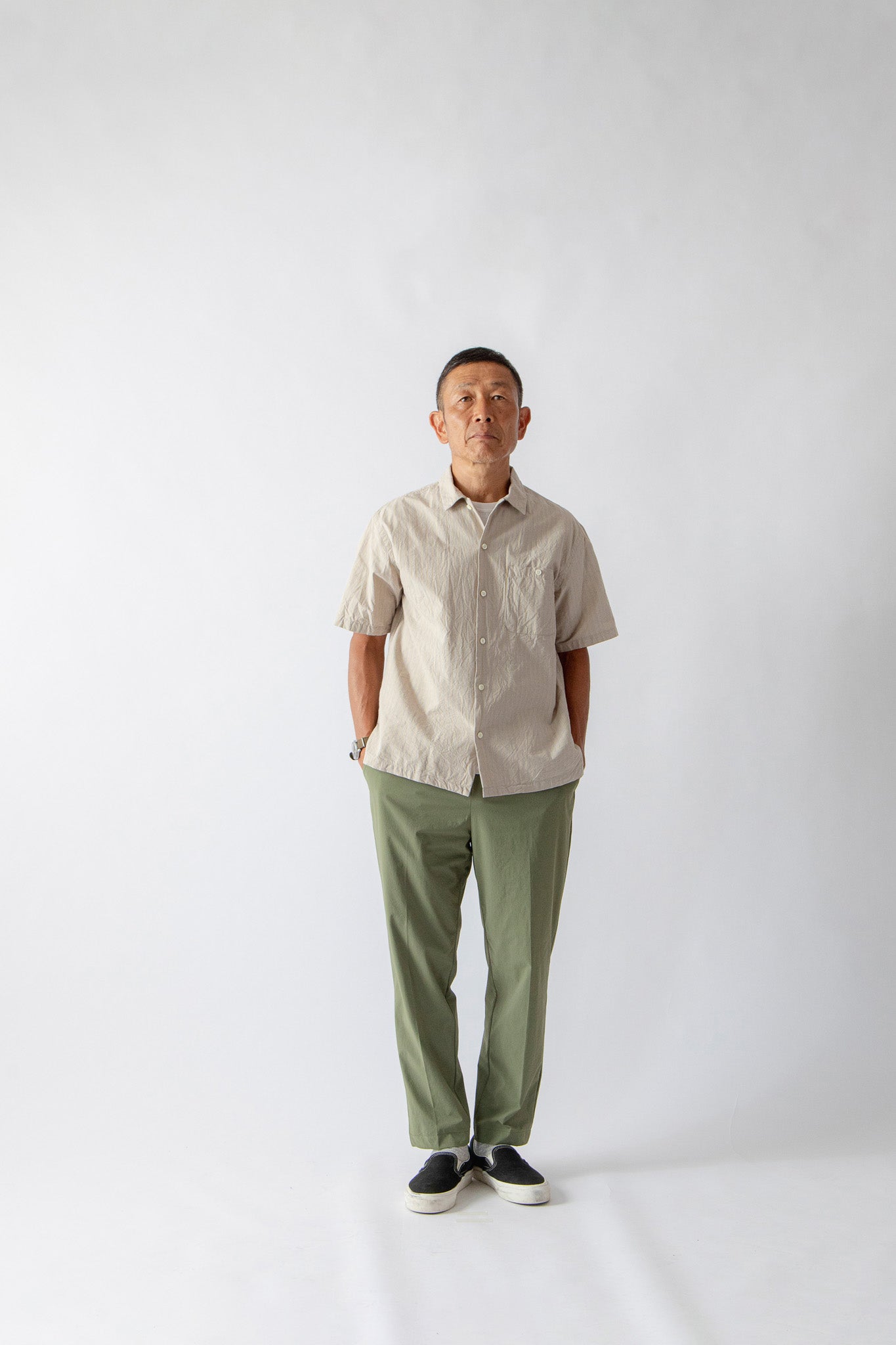 Urban Easy Slacks（アーバンイージースラックス）