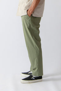 Urban Easy Slacks（アーバンイージースラックス）