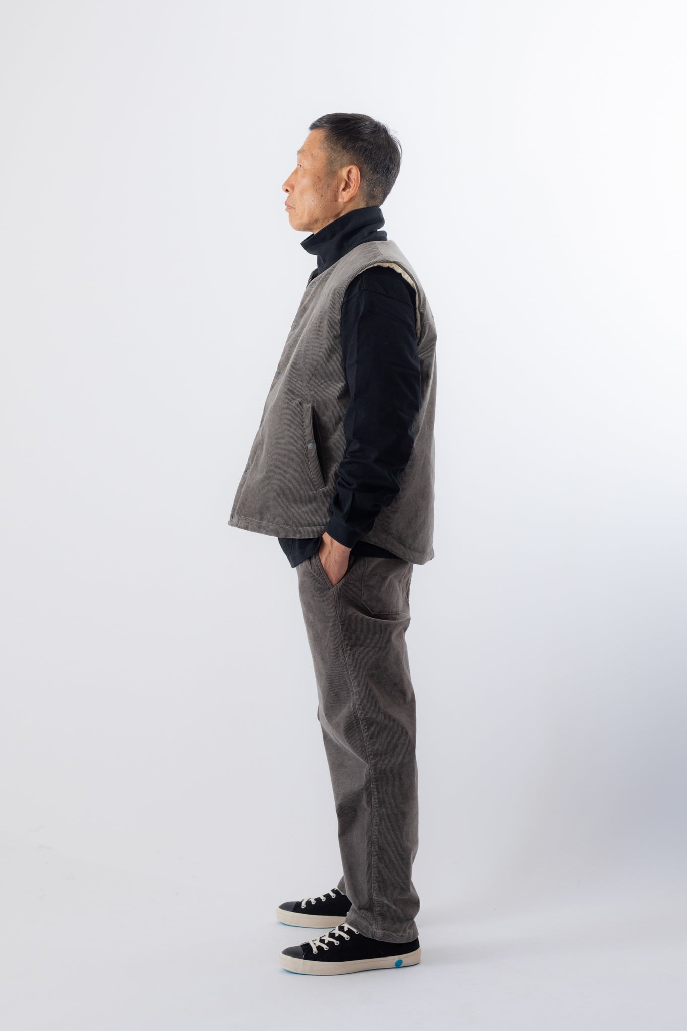 174cm / GRY / M