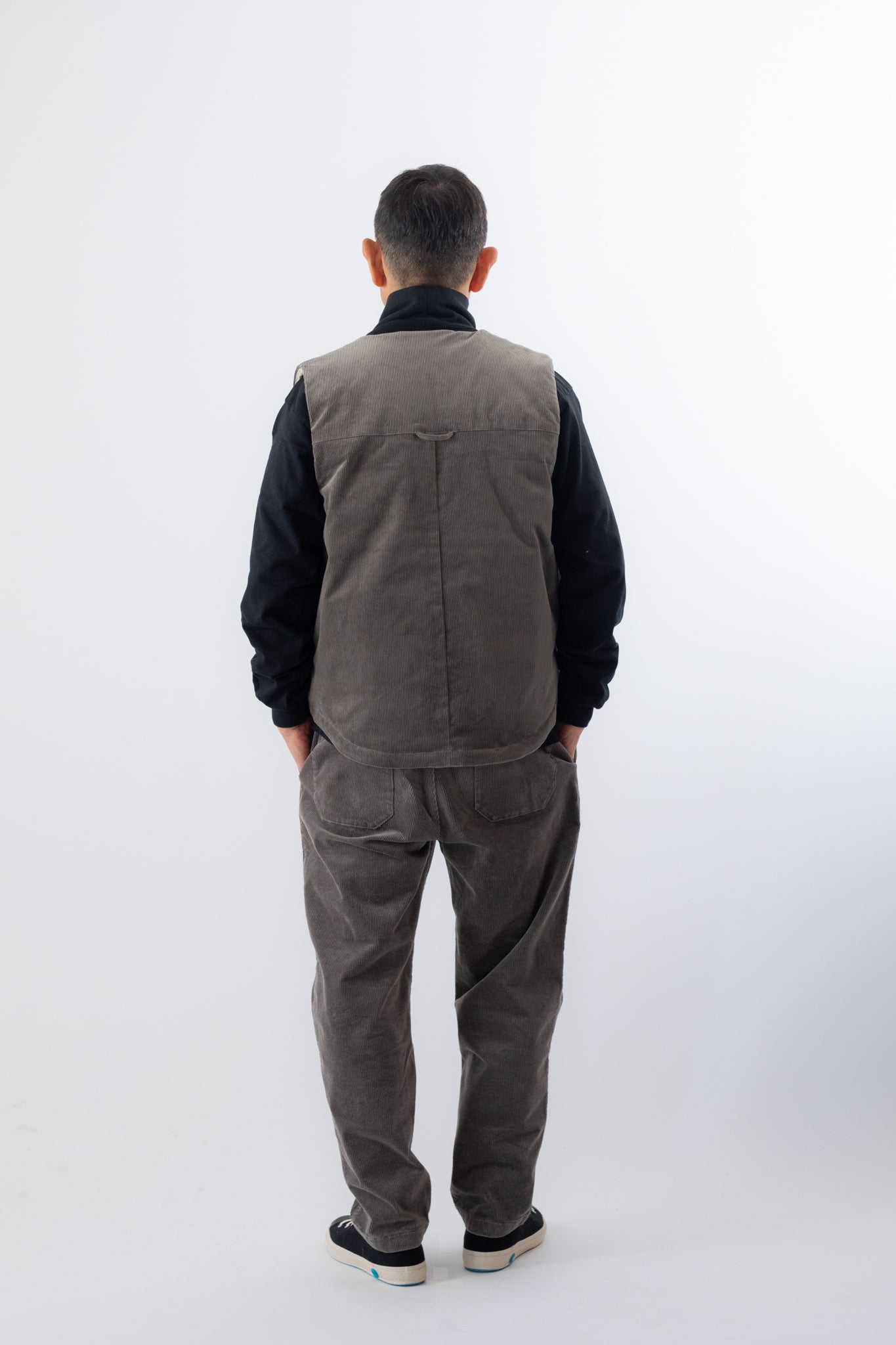 174cm / GRY / M