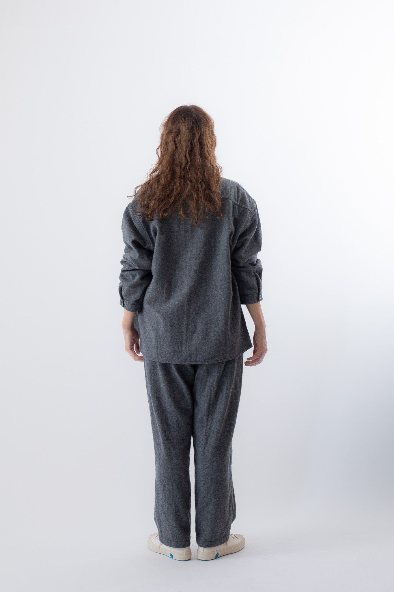 164cm GRY M