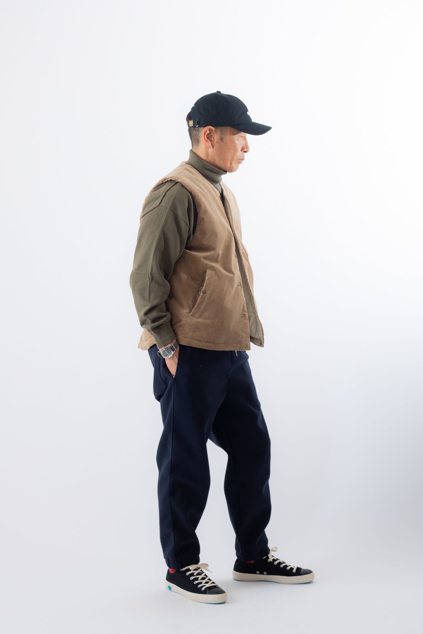 PADDED Corduroy Vest｜DELICIOUS（デリシャス）