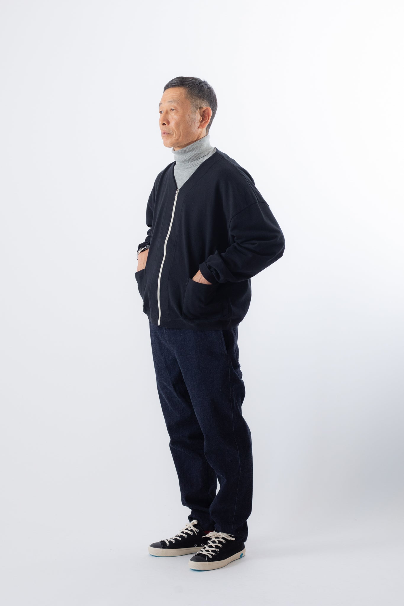 174cm / NVY / M