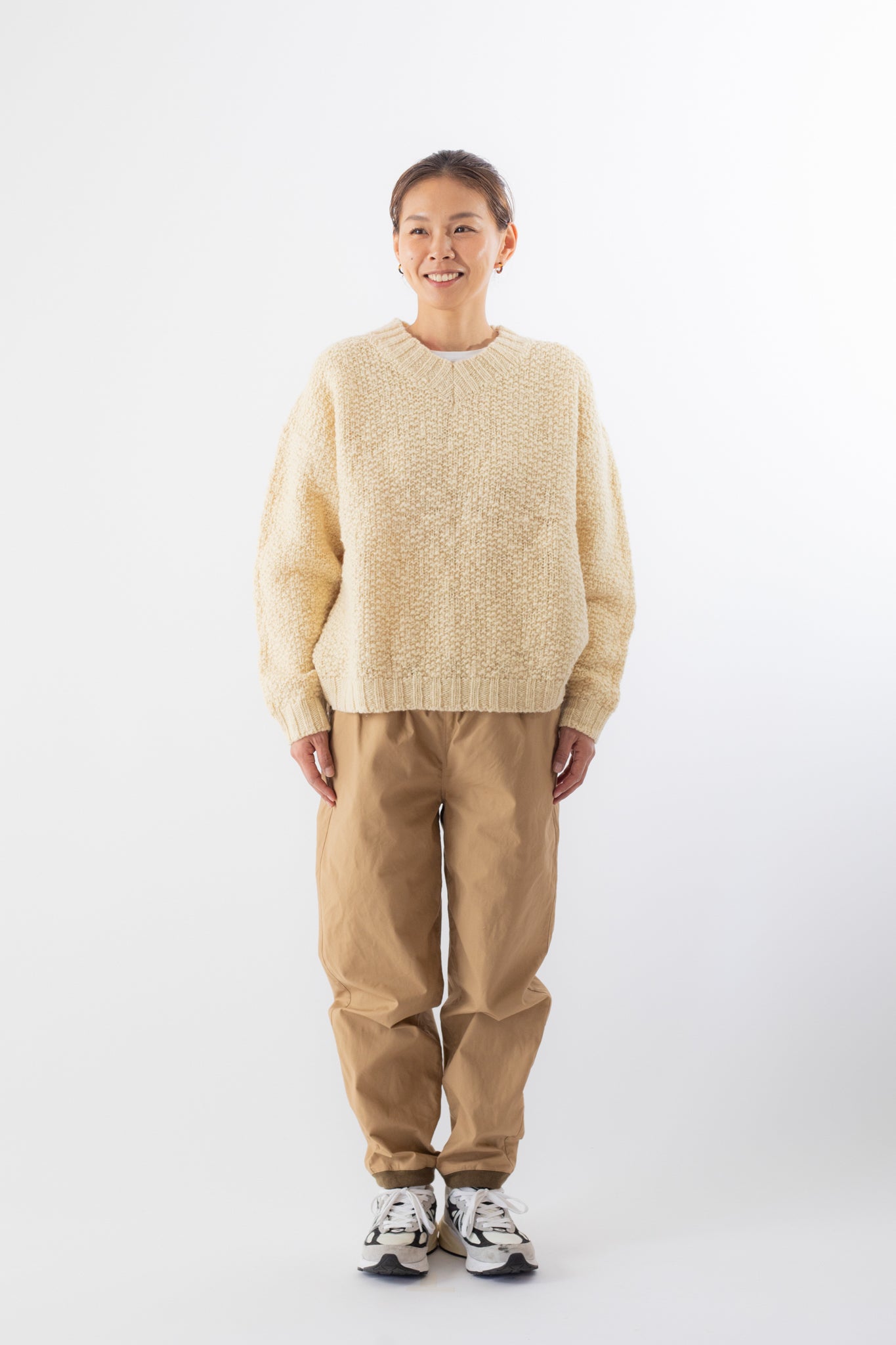 V-neck Wool Knit Slub Yarn｜DELICIOUS（デリシャス）