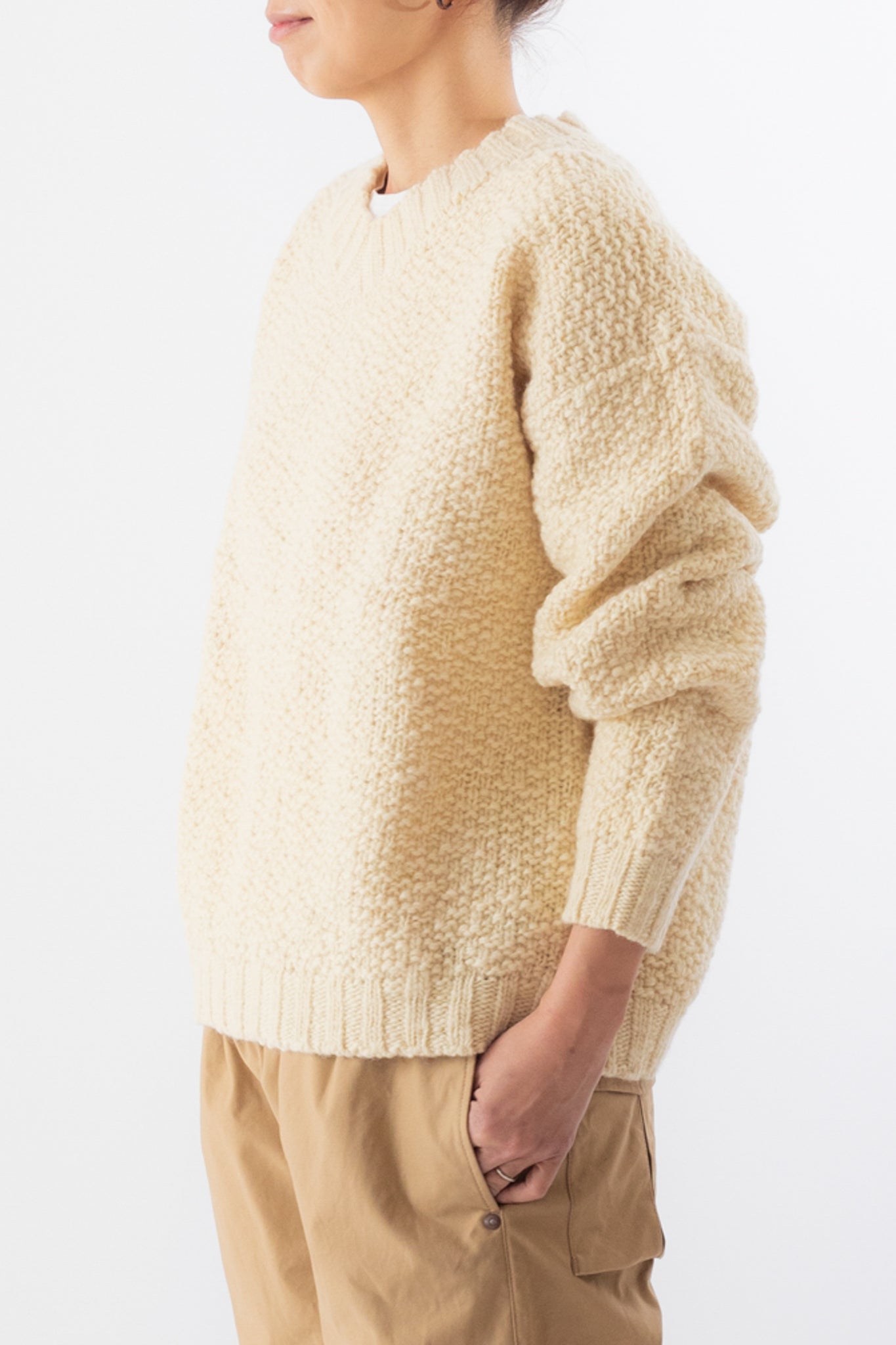 V-neck Wool Knit Slub Yarn｜DELICIOUS（デリシャス）