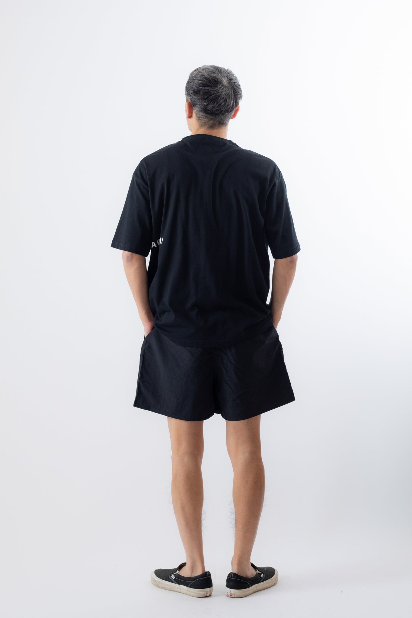 HOLIDAY Pocket T-shirt - JAMES & CO. 鎌倉 公式サイト