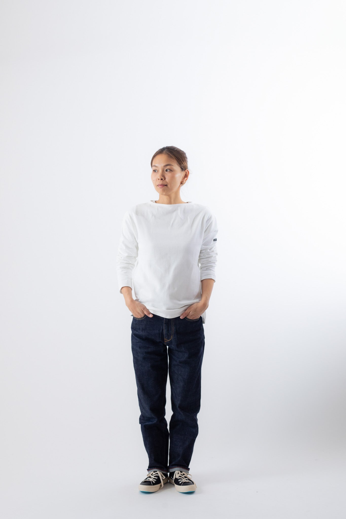 NEIGE  （ホワイト）T3着用