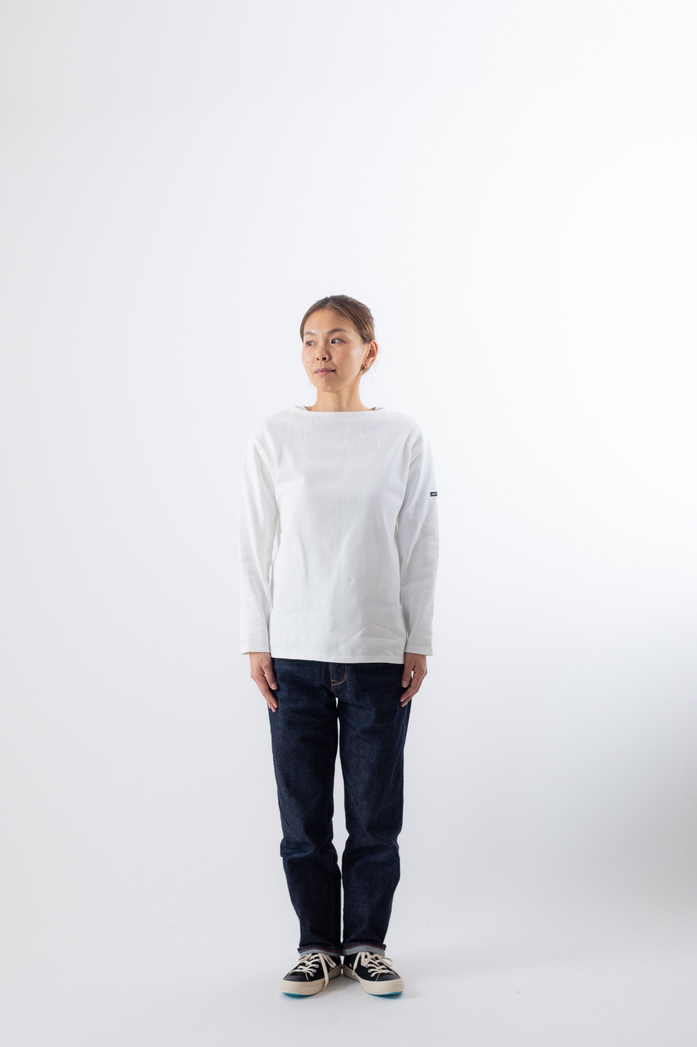 NEIGE  （ホワイト）T3着用