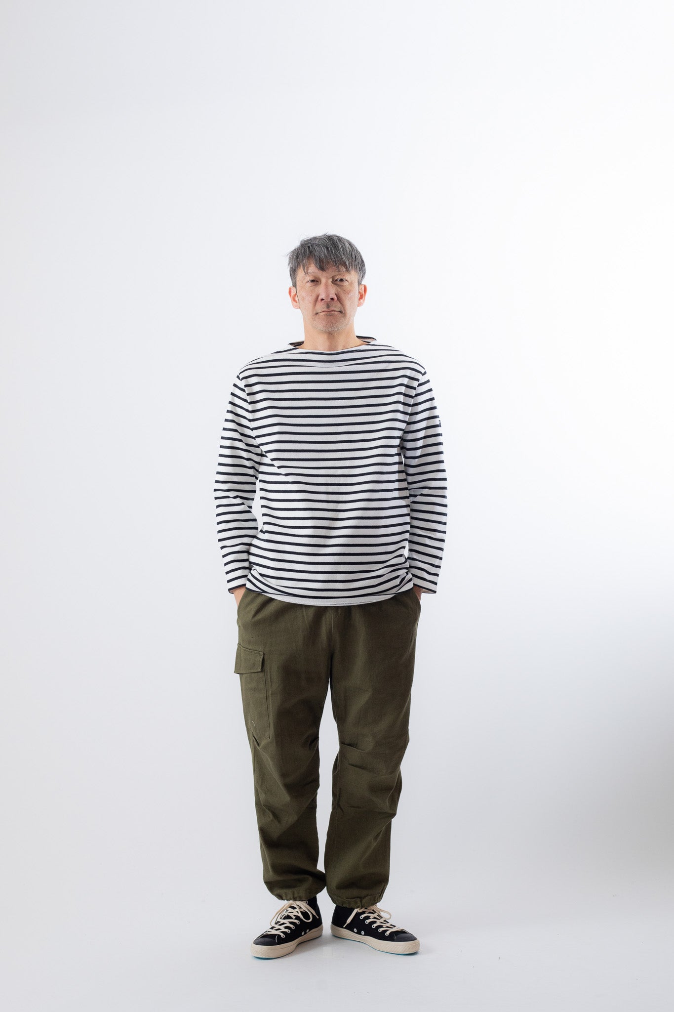 NEIGE/NOIR　（ホワイト/ブラック）T5着用