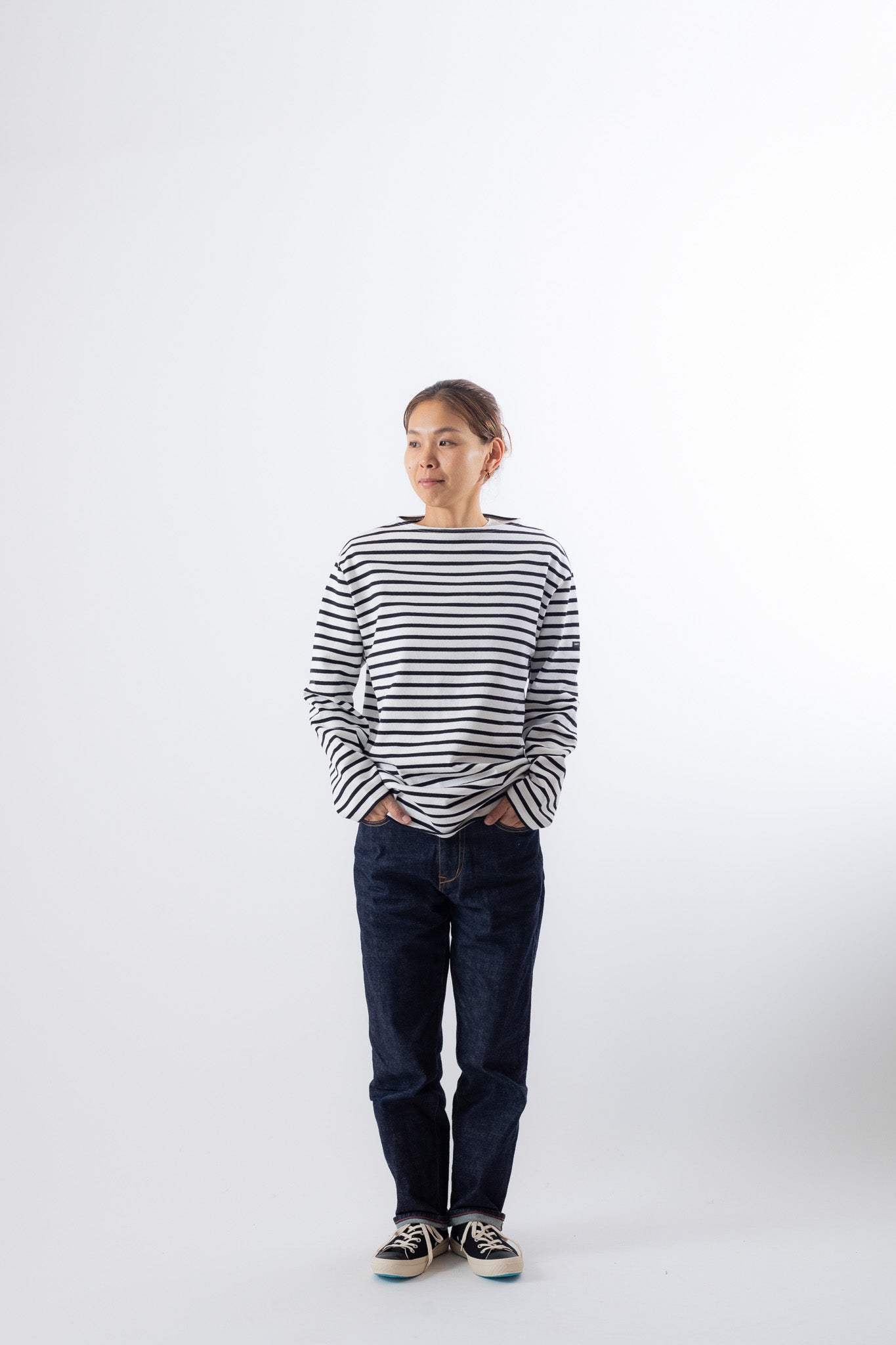 NEIGE/NOIR　（ホワイト/ブラック）T5着用