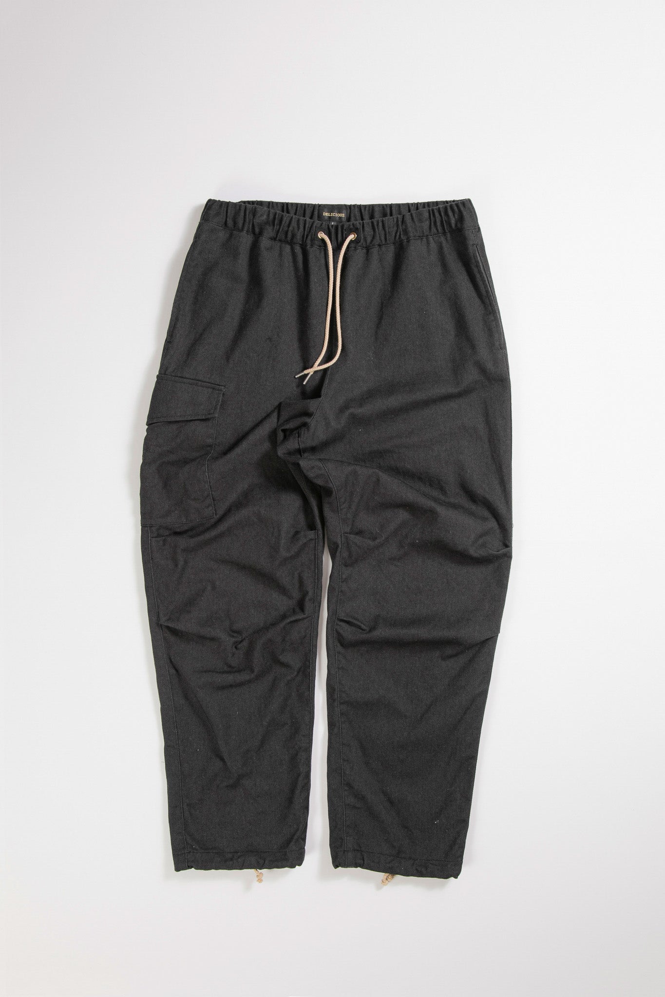 CLASS / クラス | シルク ミリタリー イージーパンツ | 2 | ブラック | メンズ Military Easy Cargo Pants（ミリタリーイージーカーゴパンツ