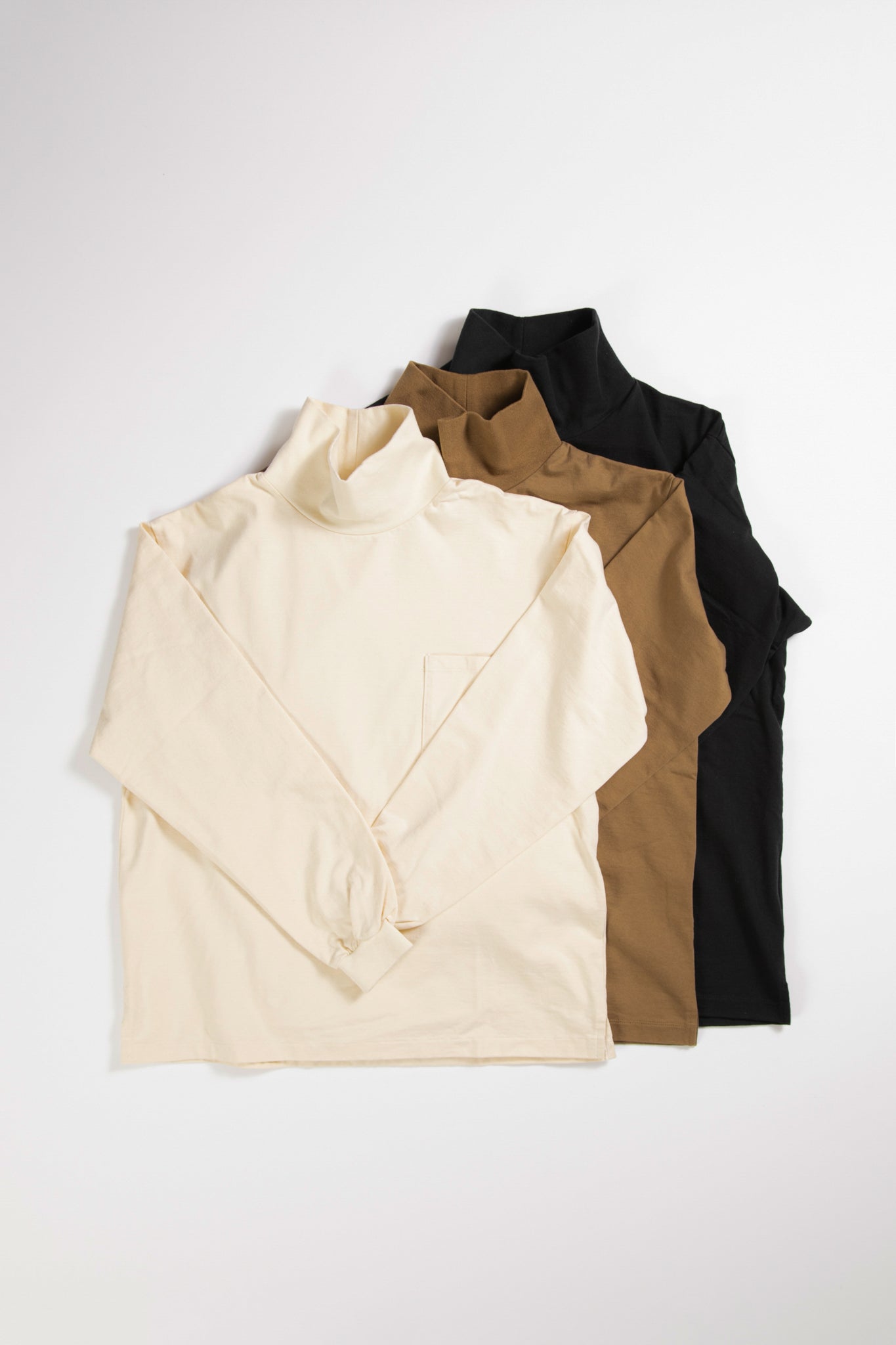 Cotton High-Necked - JAMES & CO. 鎌倉 公式サイト