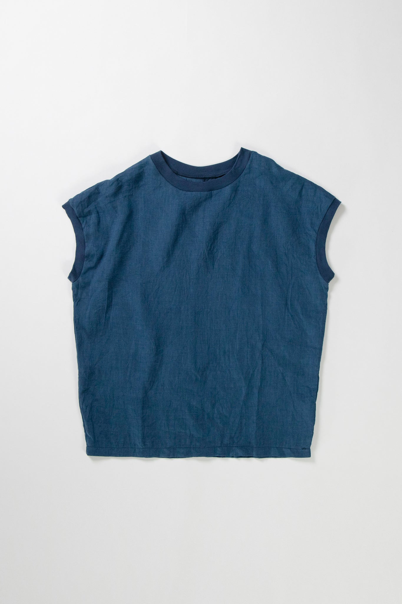 LINEN French Sleeve