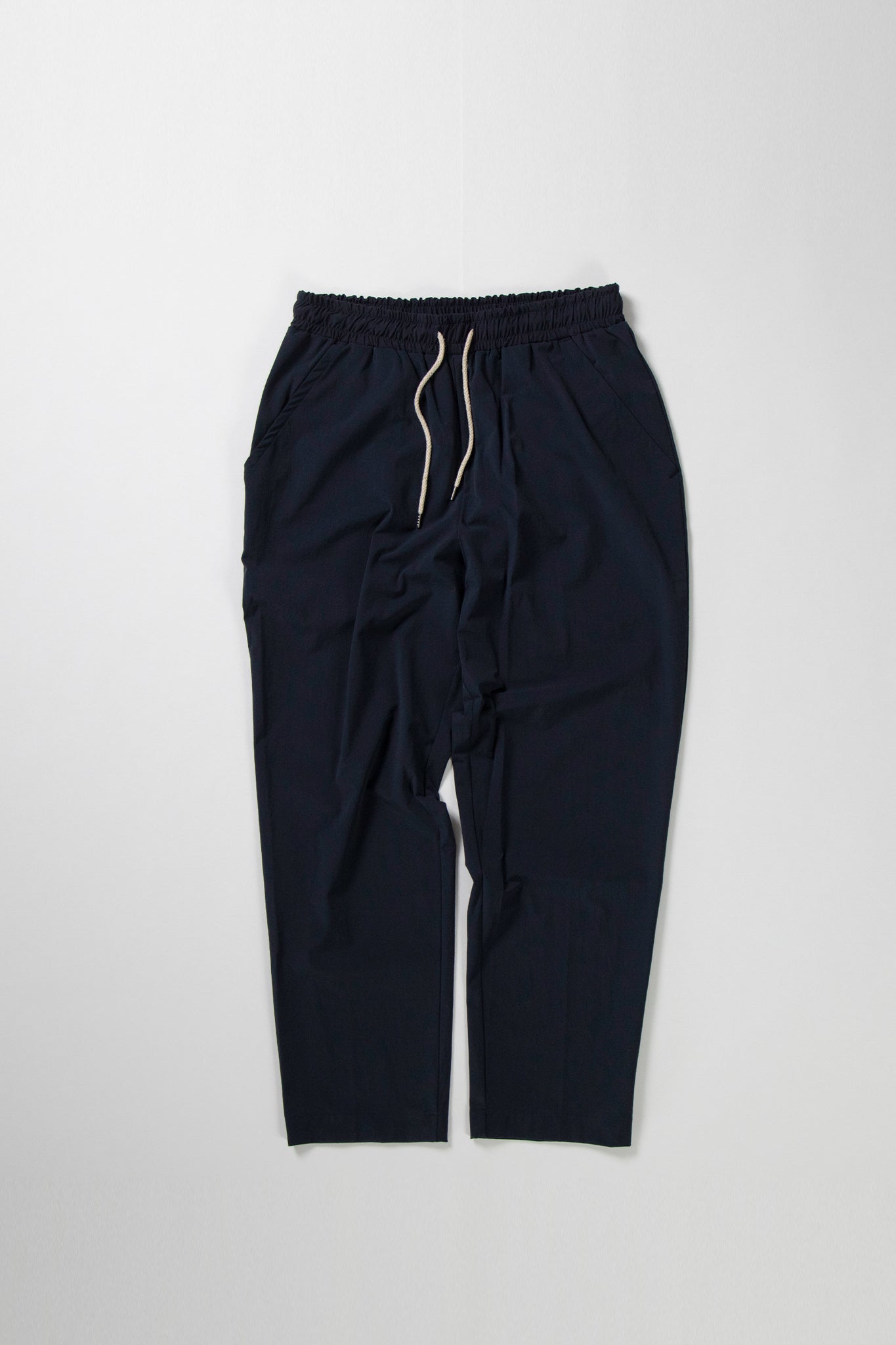 Urban Easy Slacks | DELICIOUS（デリシャス）| JAMES & CO.鎌倉