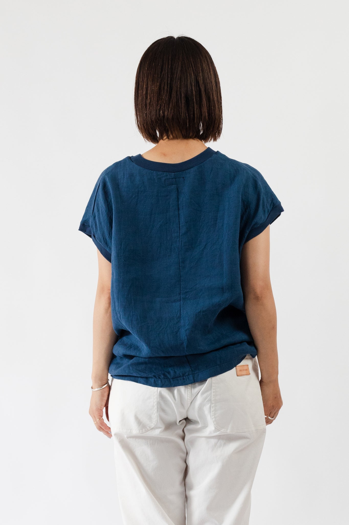 LINEN French Sleeve