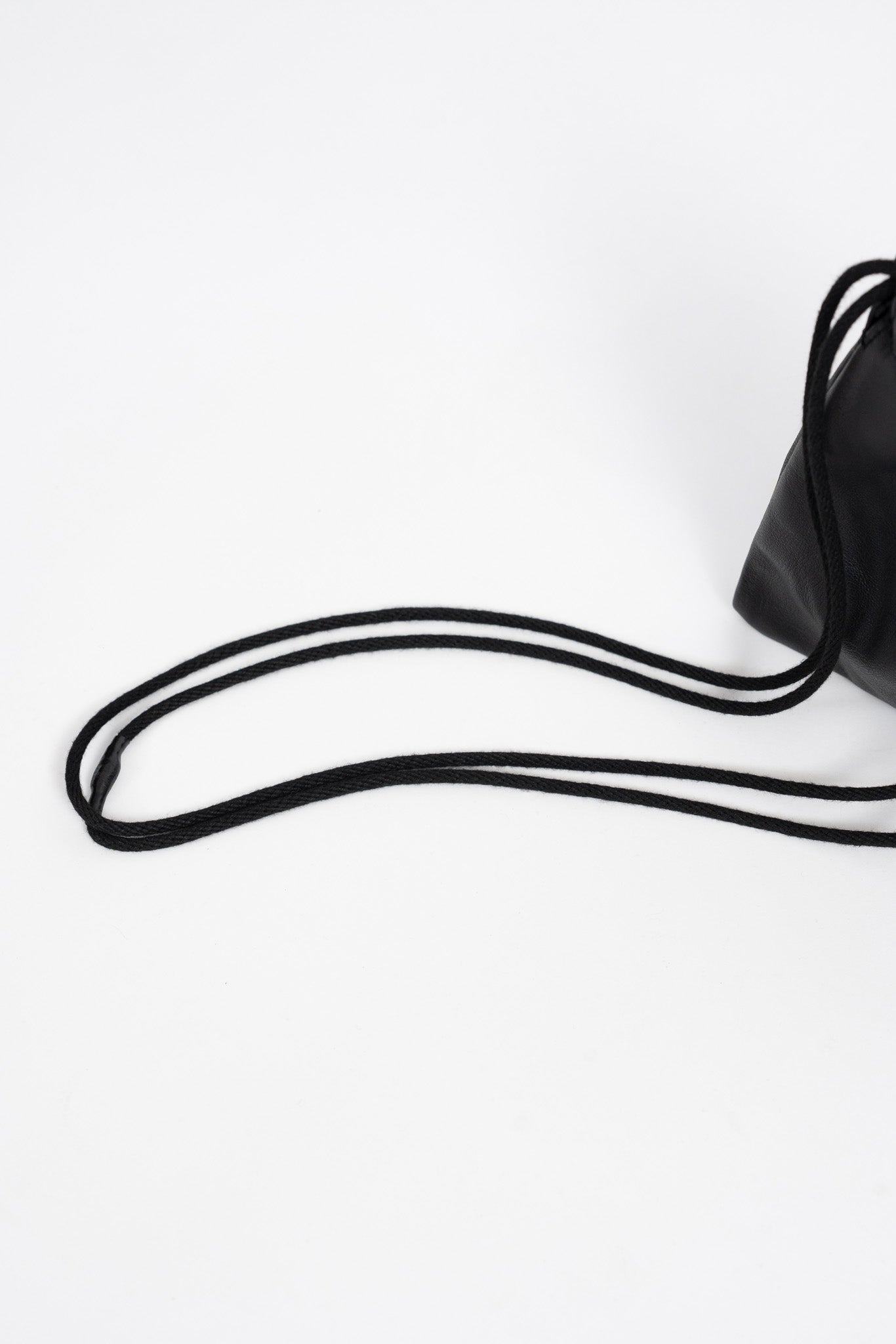 POCHETTE MEDIUM LEATHER