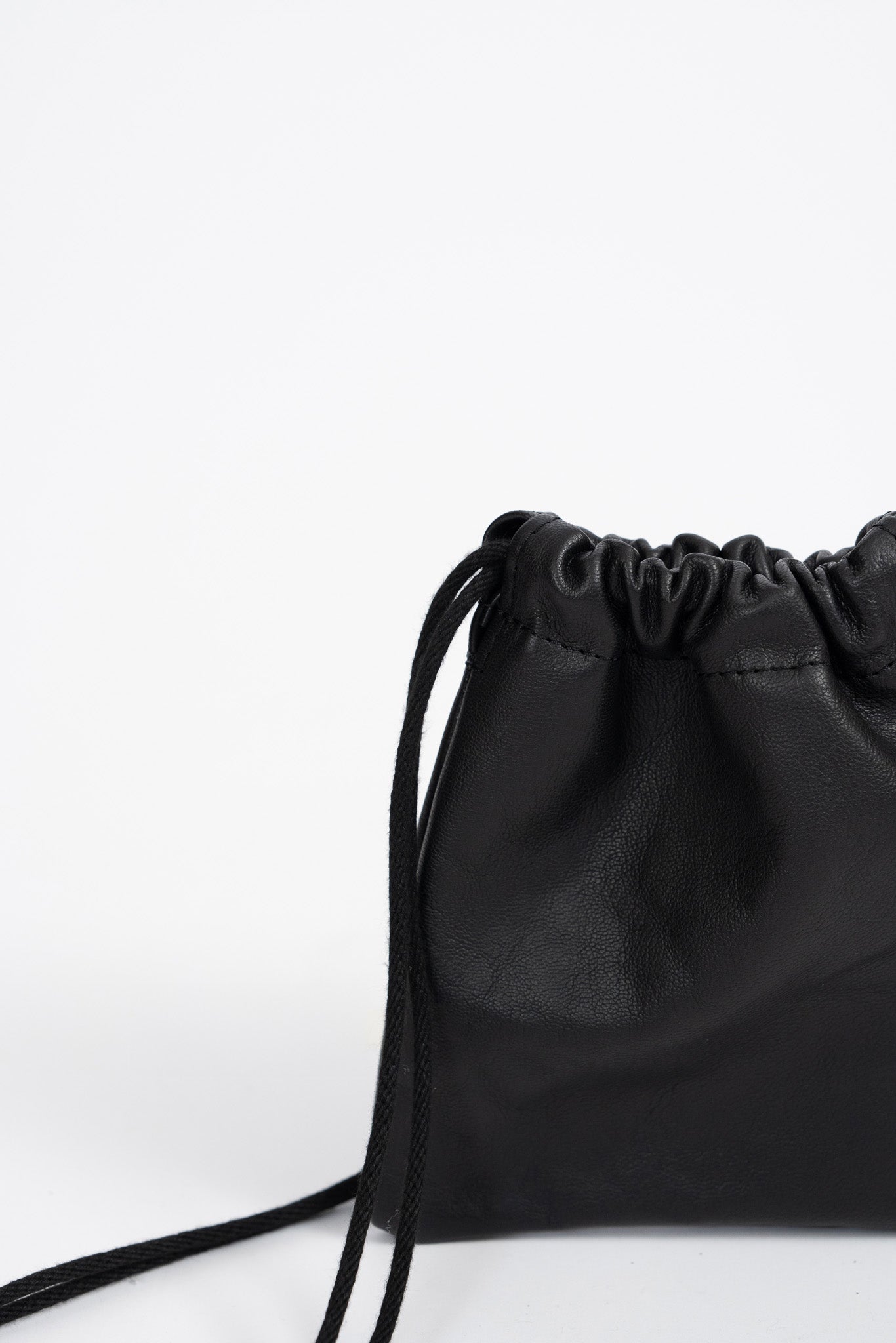 POCHETTE MEDIUM LEATHER