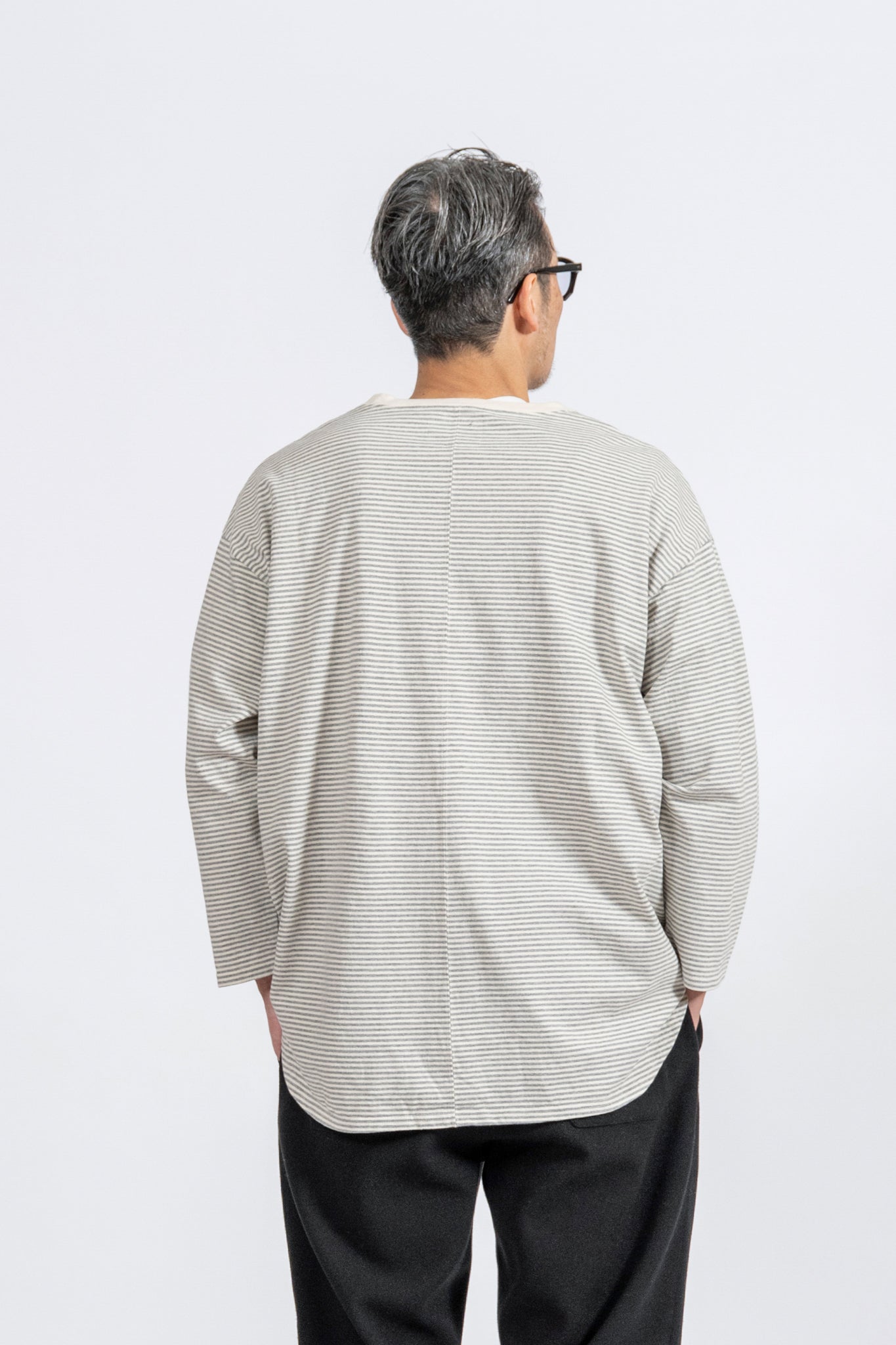 NORA Border Middle Sleeve - GRY