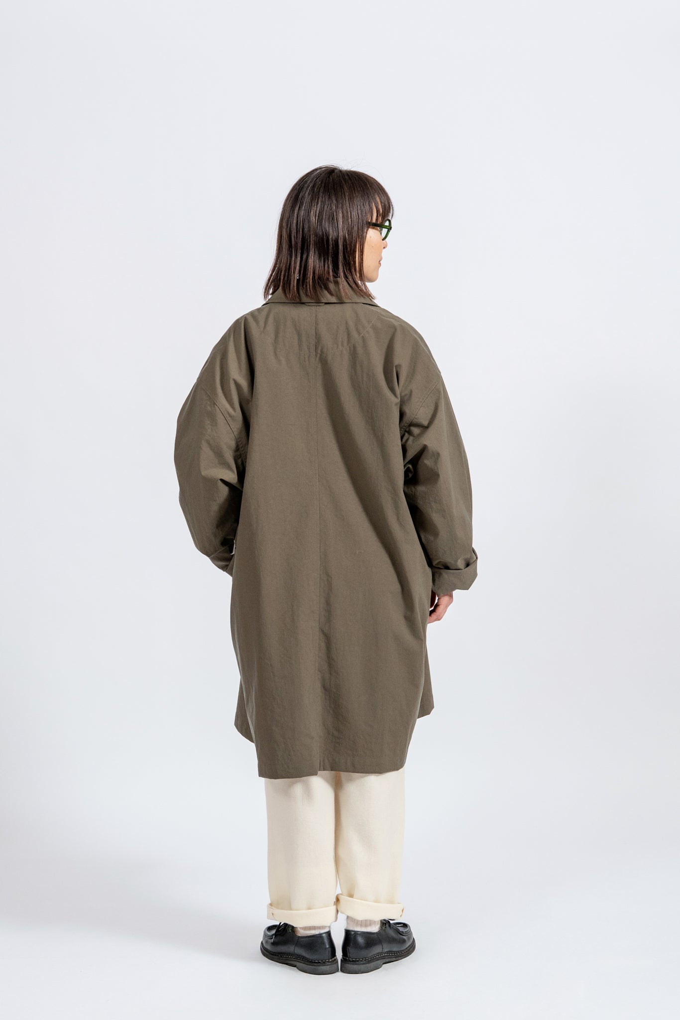 161cm / KHK / L ※モデル着用写真よりも着丈は+10cm長くなります