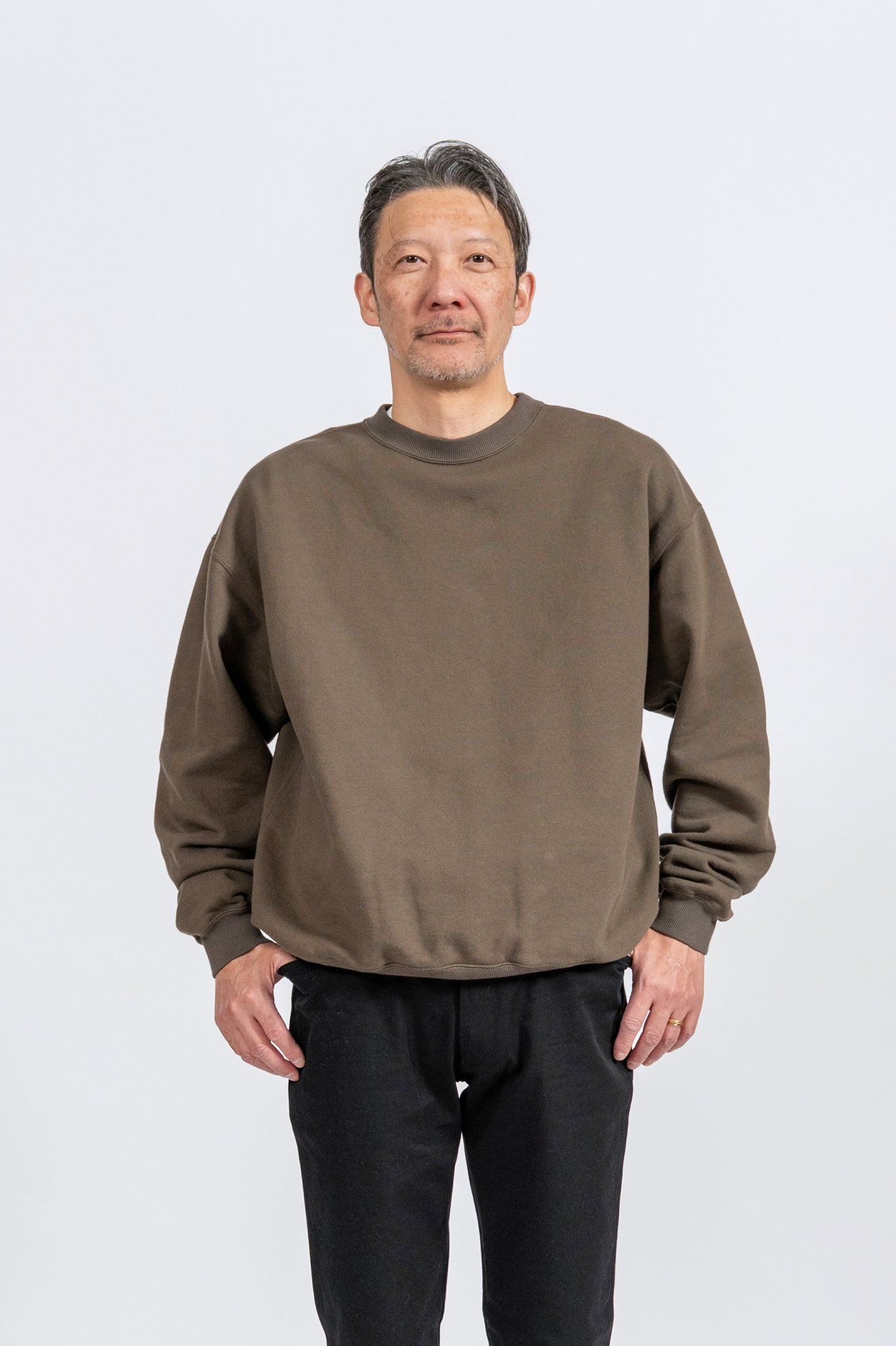 Urban Crew Sweat - BRN