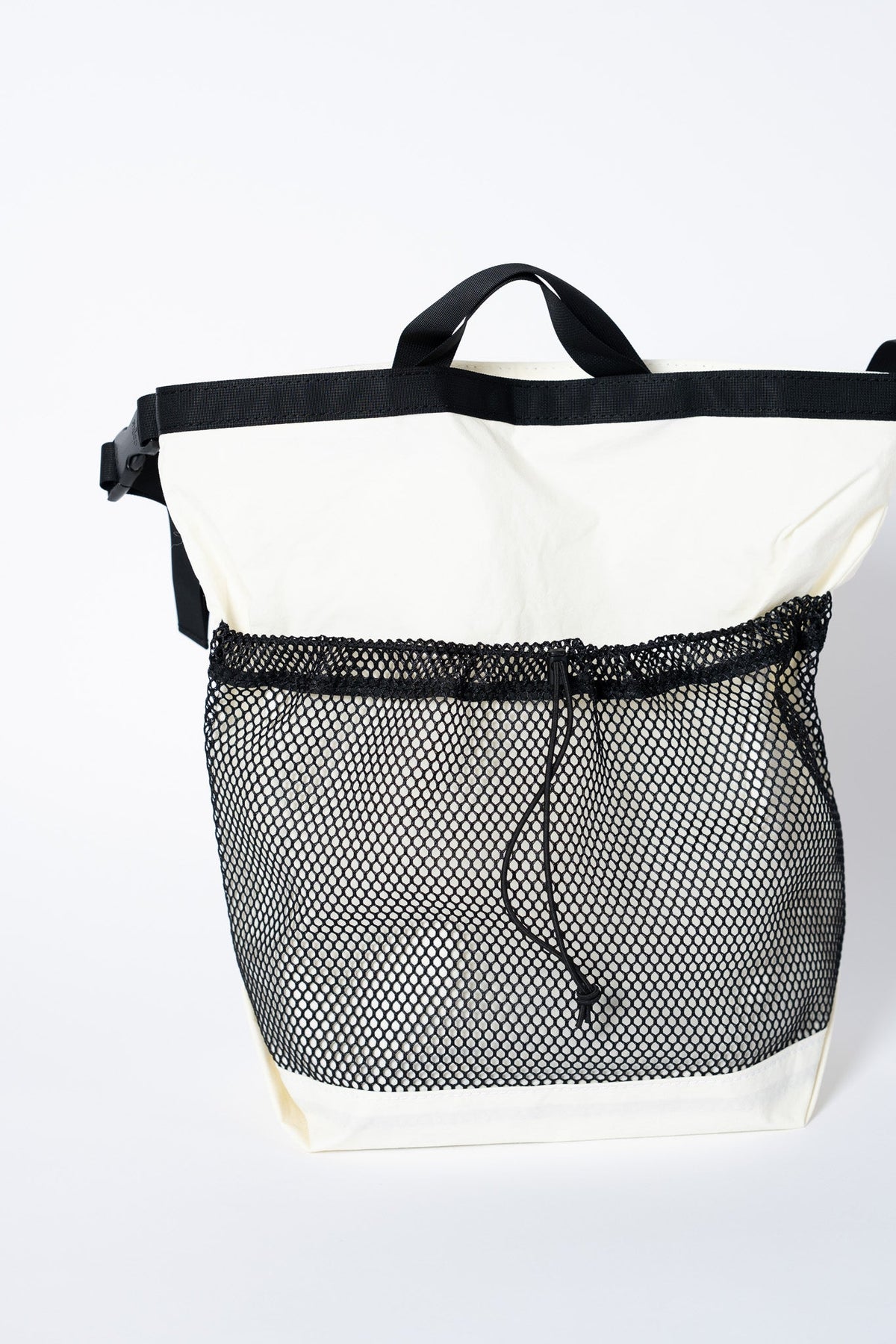 ROLL TOP TOTE NYLON - WHT/BLK