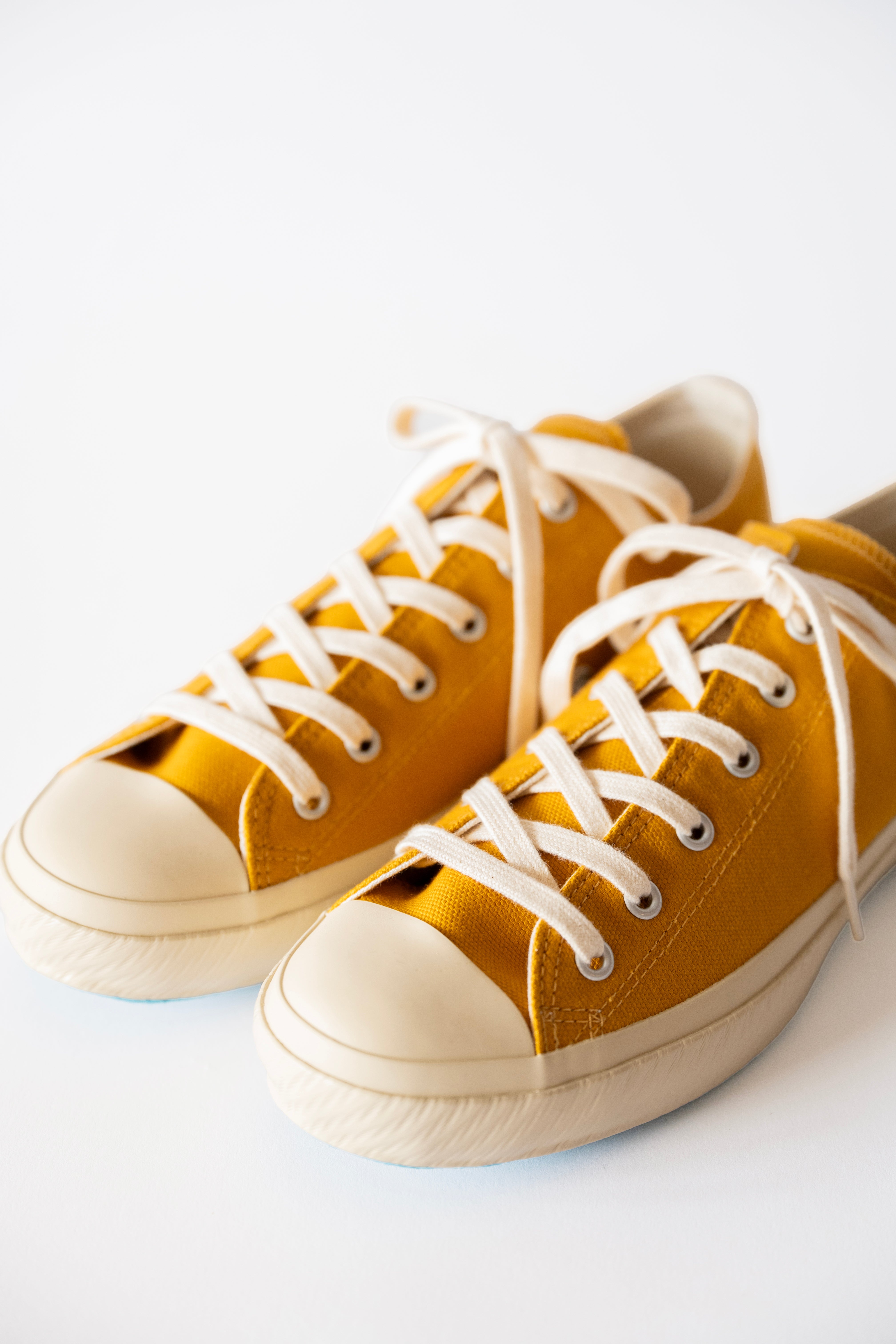 SHOES LIKE POTTERY / MUSTERD
