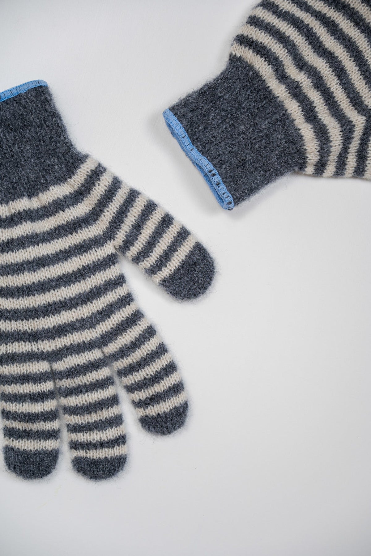 GUNTE BORDER - MID-GRY