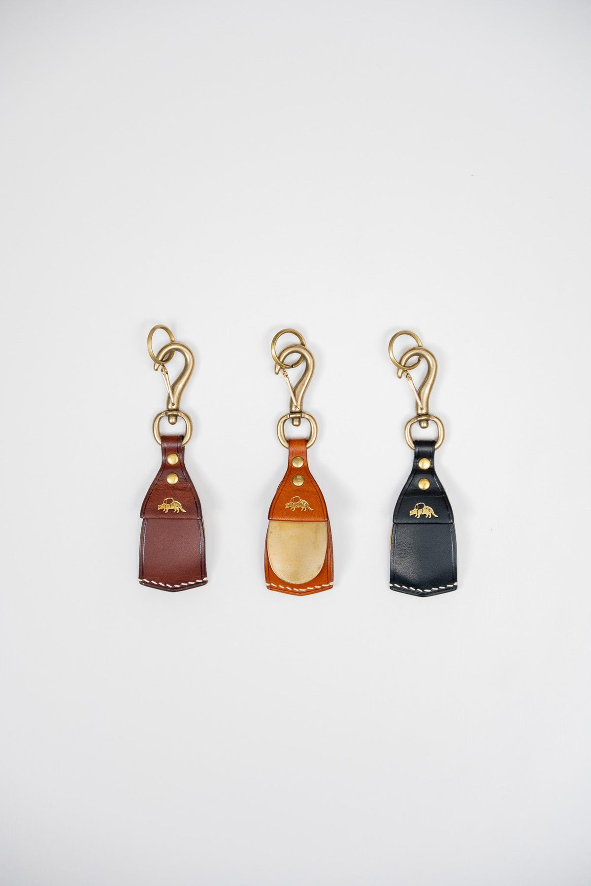 靴べら key holder - BLK