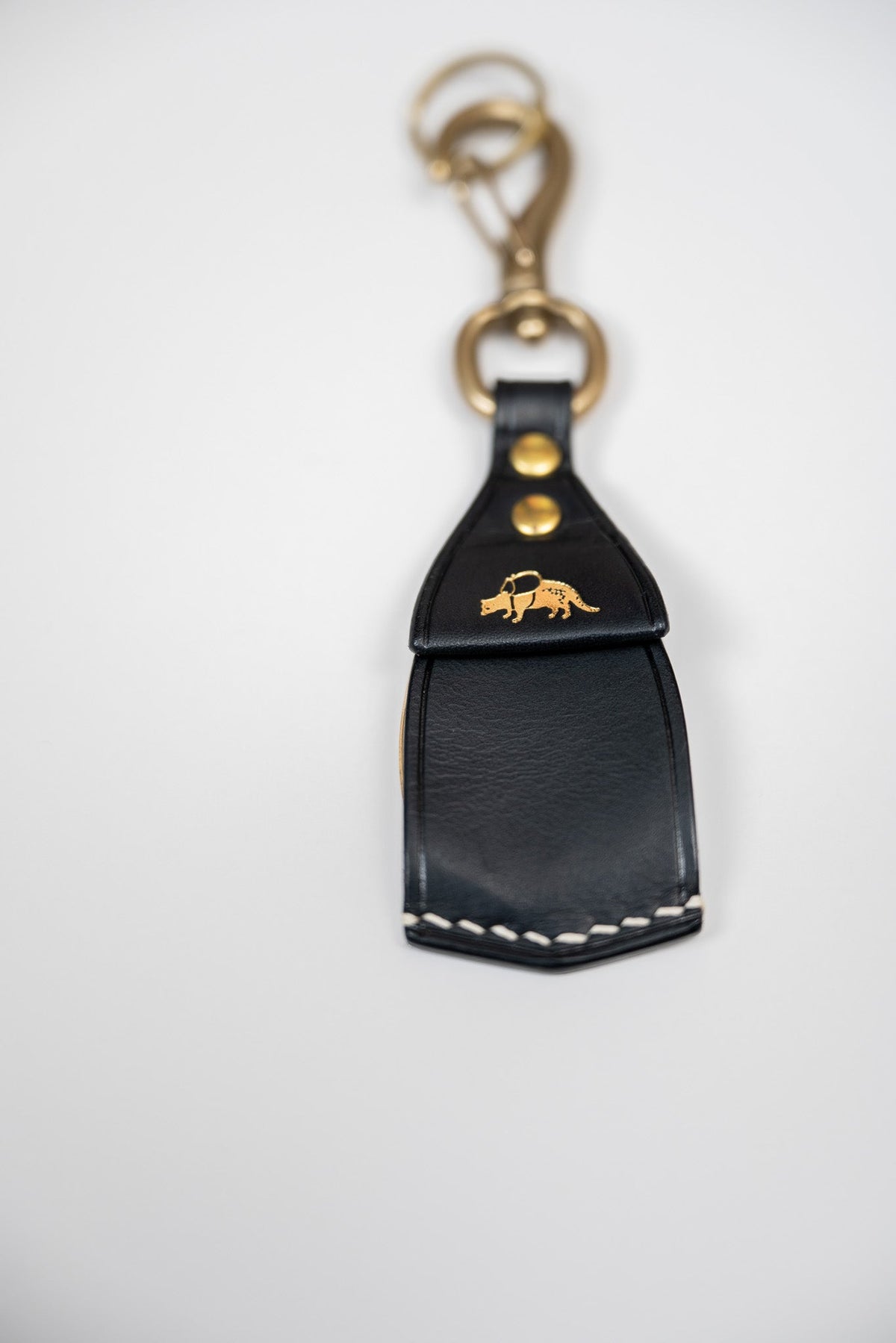 靴べら key holder - D.BRN