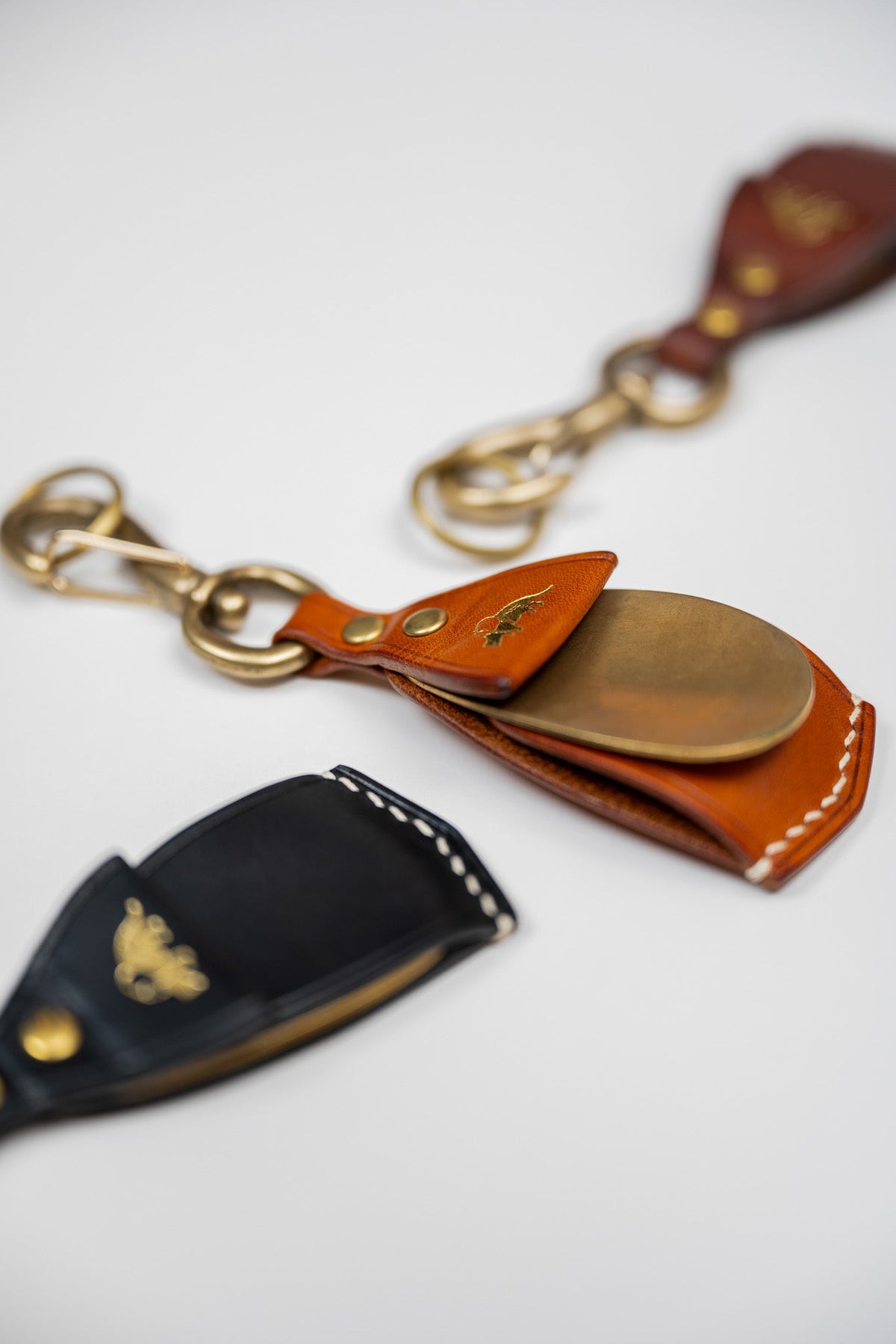 靴べら key holder - BRN
