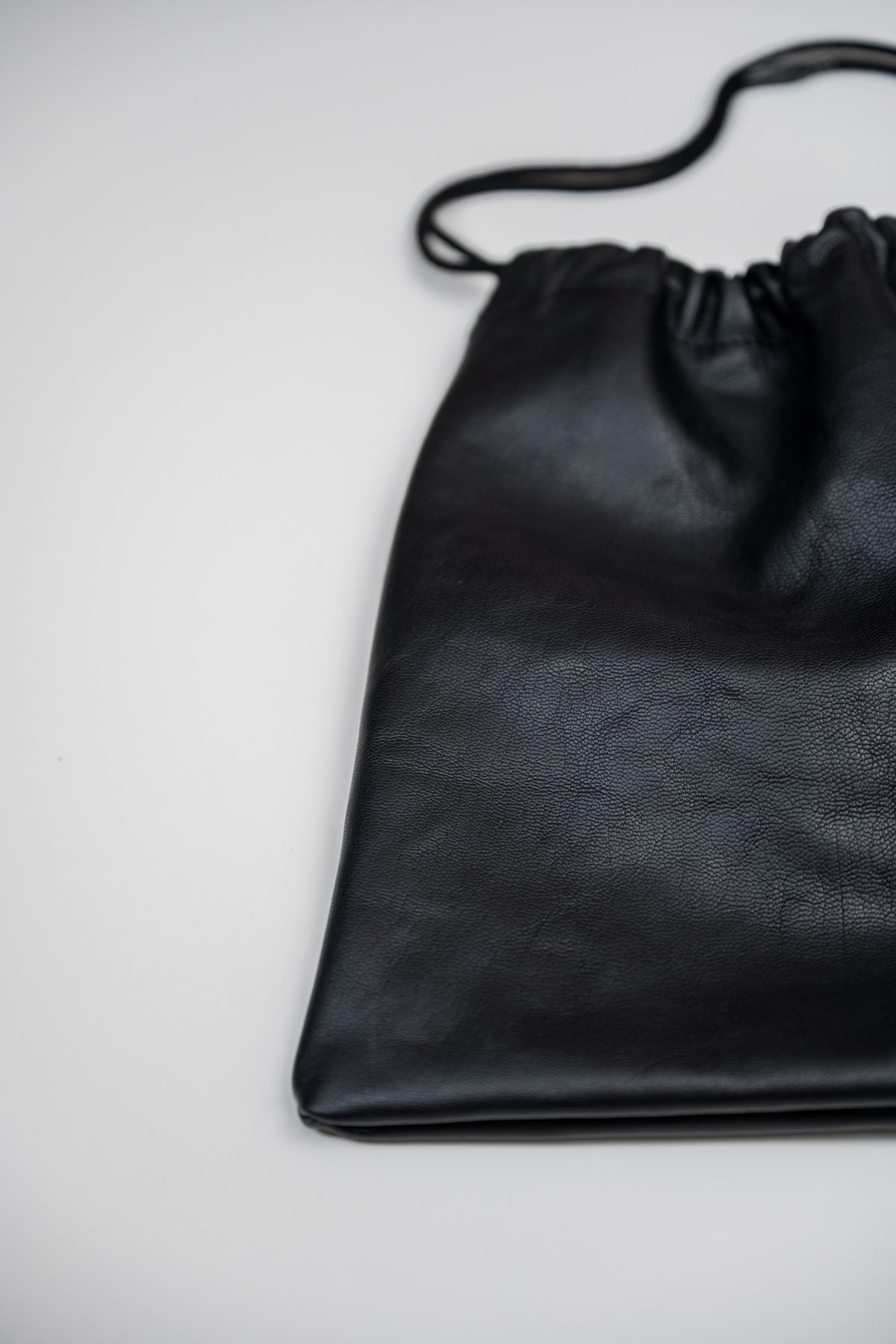 POCHETTE LARGE LEATHER