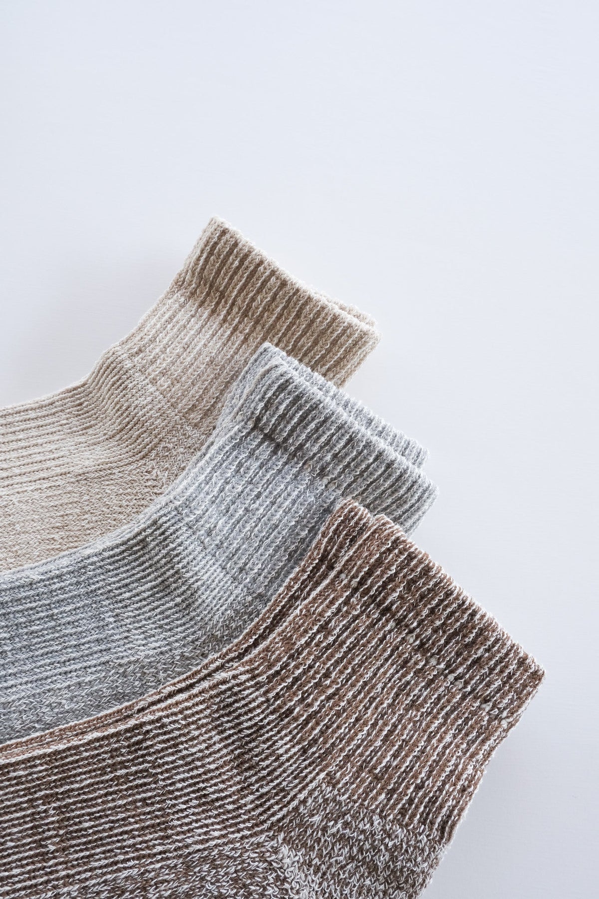 HEMP/ORGANIC COTTON PILE ANKLE SOCKS - GRY