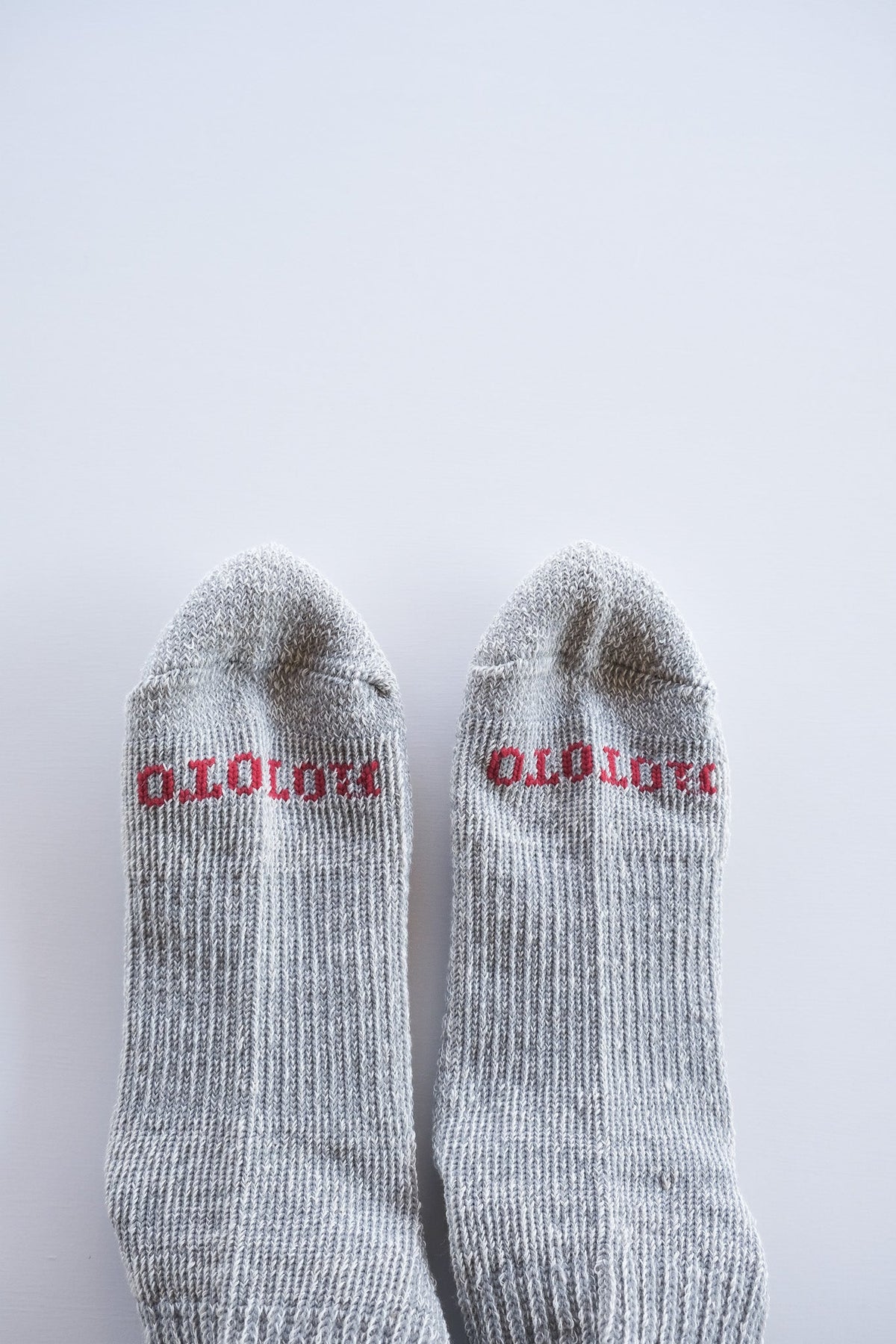HEMP/ORGANIC COTTON PILE ANKLE SOCKS - GRY