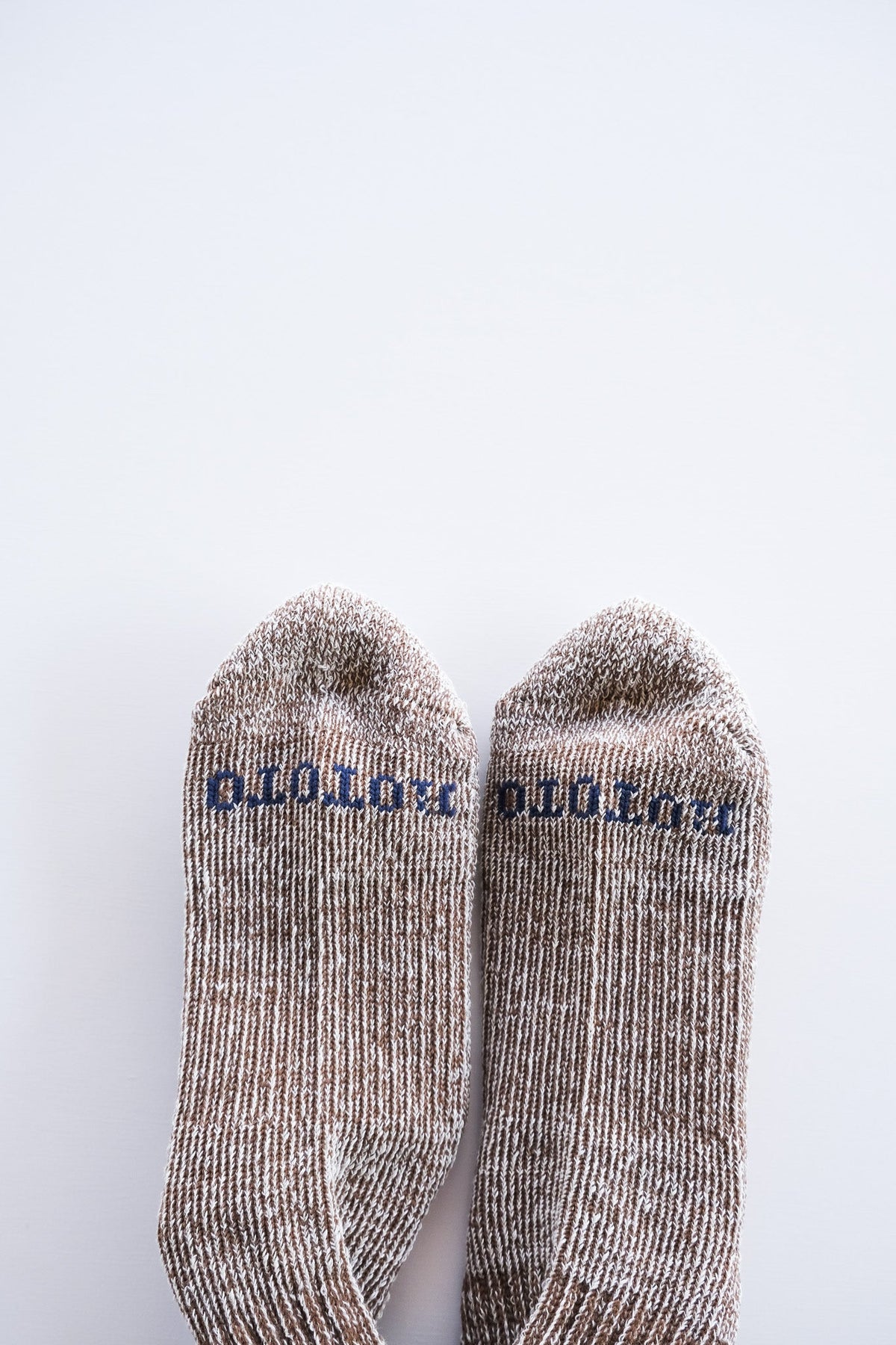 HEMP/ORGANIC COTTON PILE ANKLE SOCKS - BRN