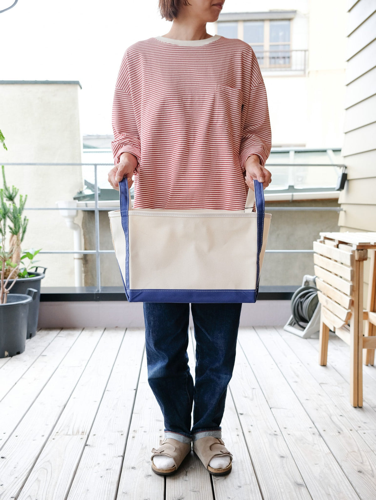 BOOK TOTE MEDIUM - NTL/NVY