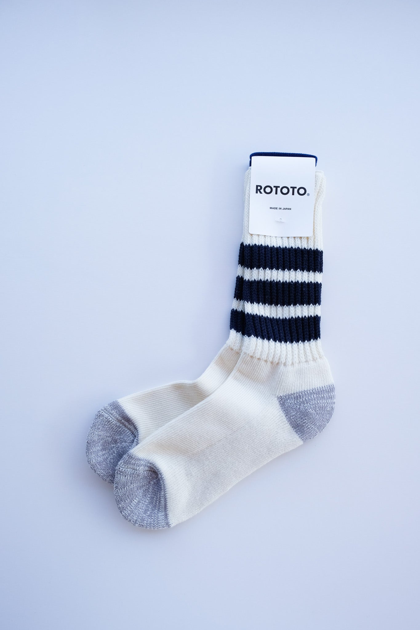 朱砂　虎牙タッソー COARSE RIBBED OLDSCHOOL CREW SOCKS