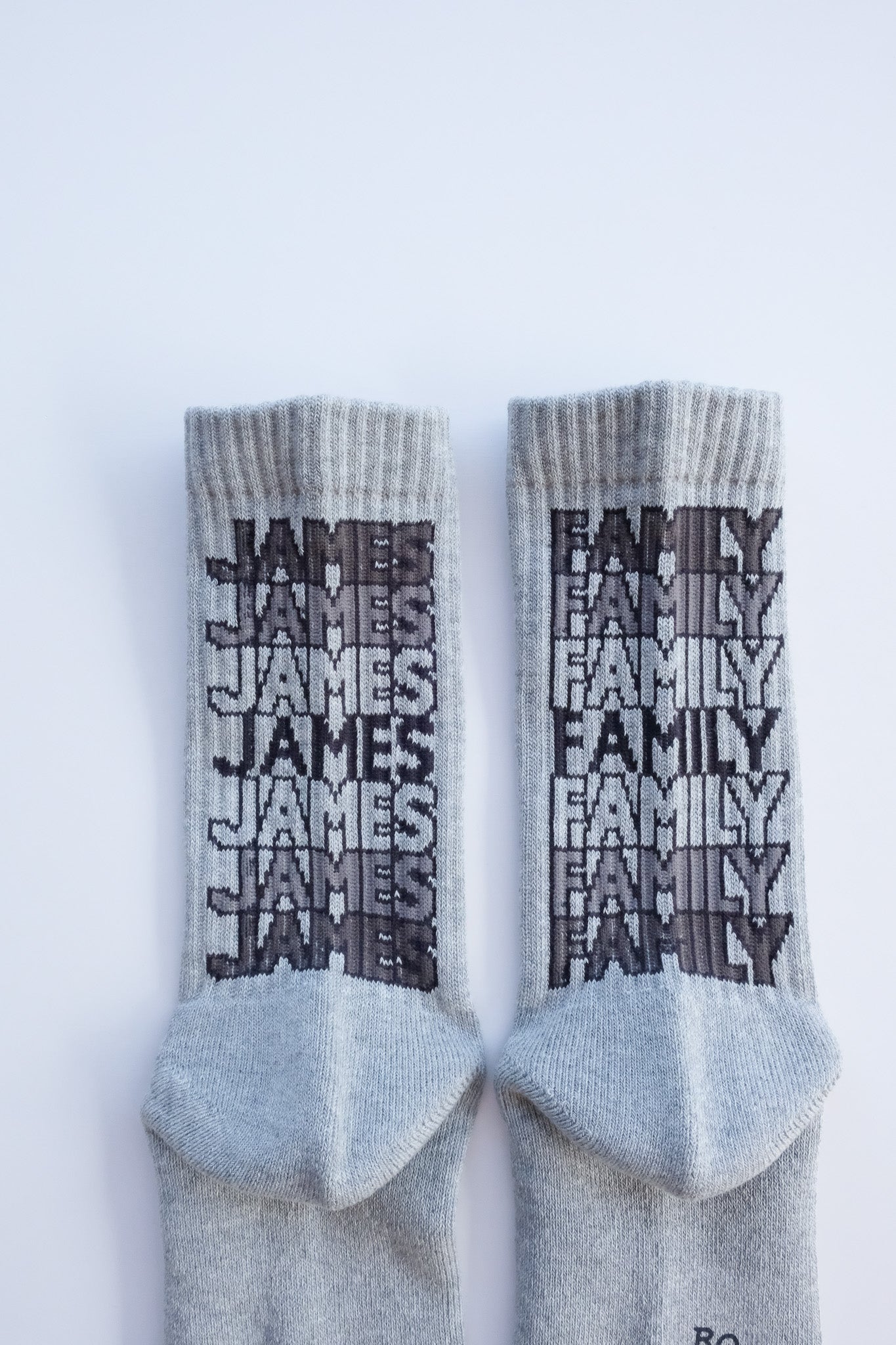 ” JAMES FAMILY ” Socks