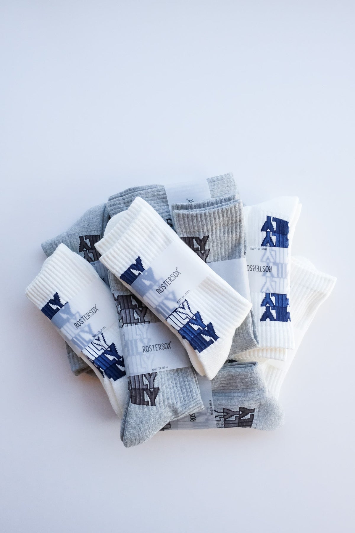 ” JAMES FAMILY ” Socks - WHT