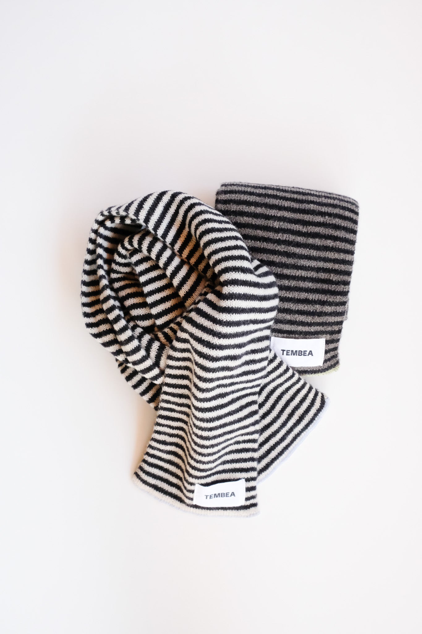 MUFFLER BORDER MUFFLER BORDER