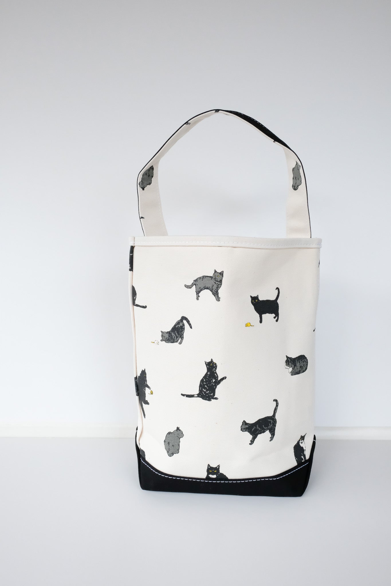 BAGUETTE TOTE SMALL  CAT