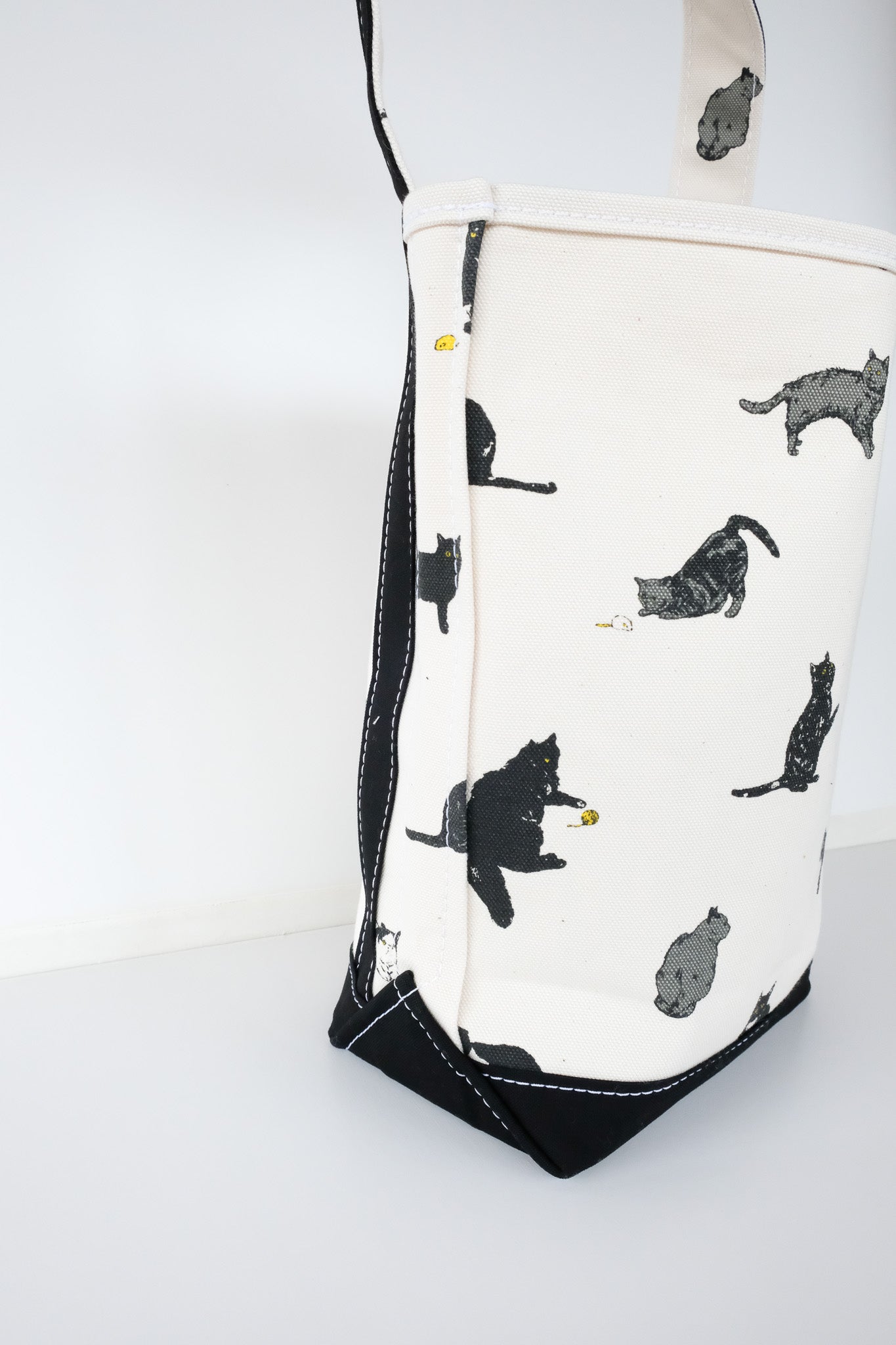 BAGUETTE TOTE SMALL  CAT