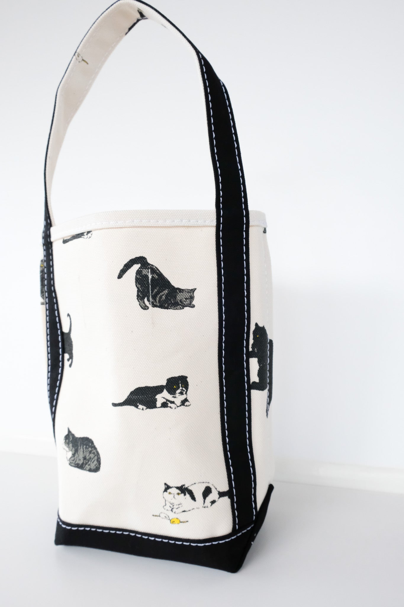 BAGUETTE TOTE MINI  CAT