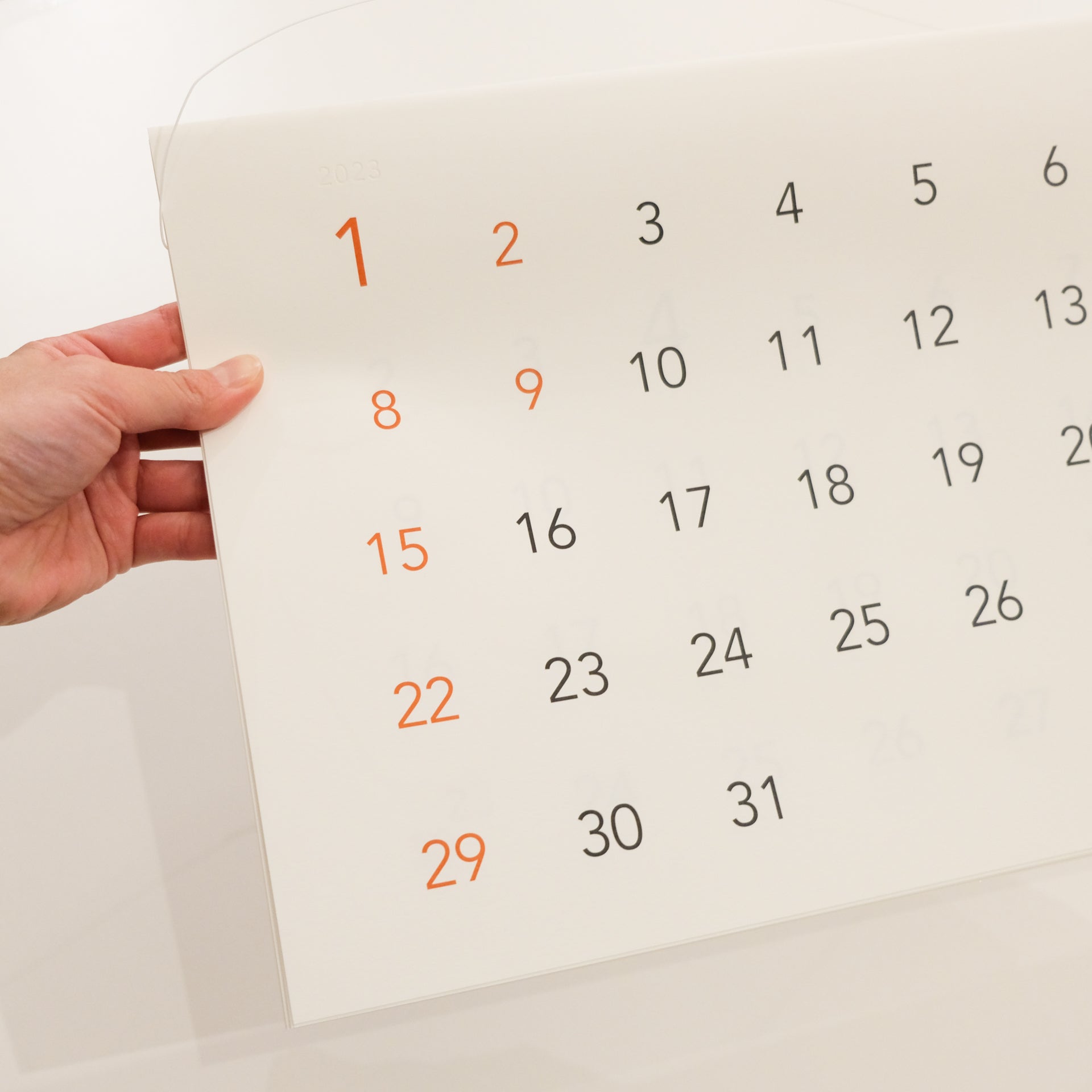 日付だけのカレンダー 